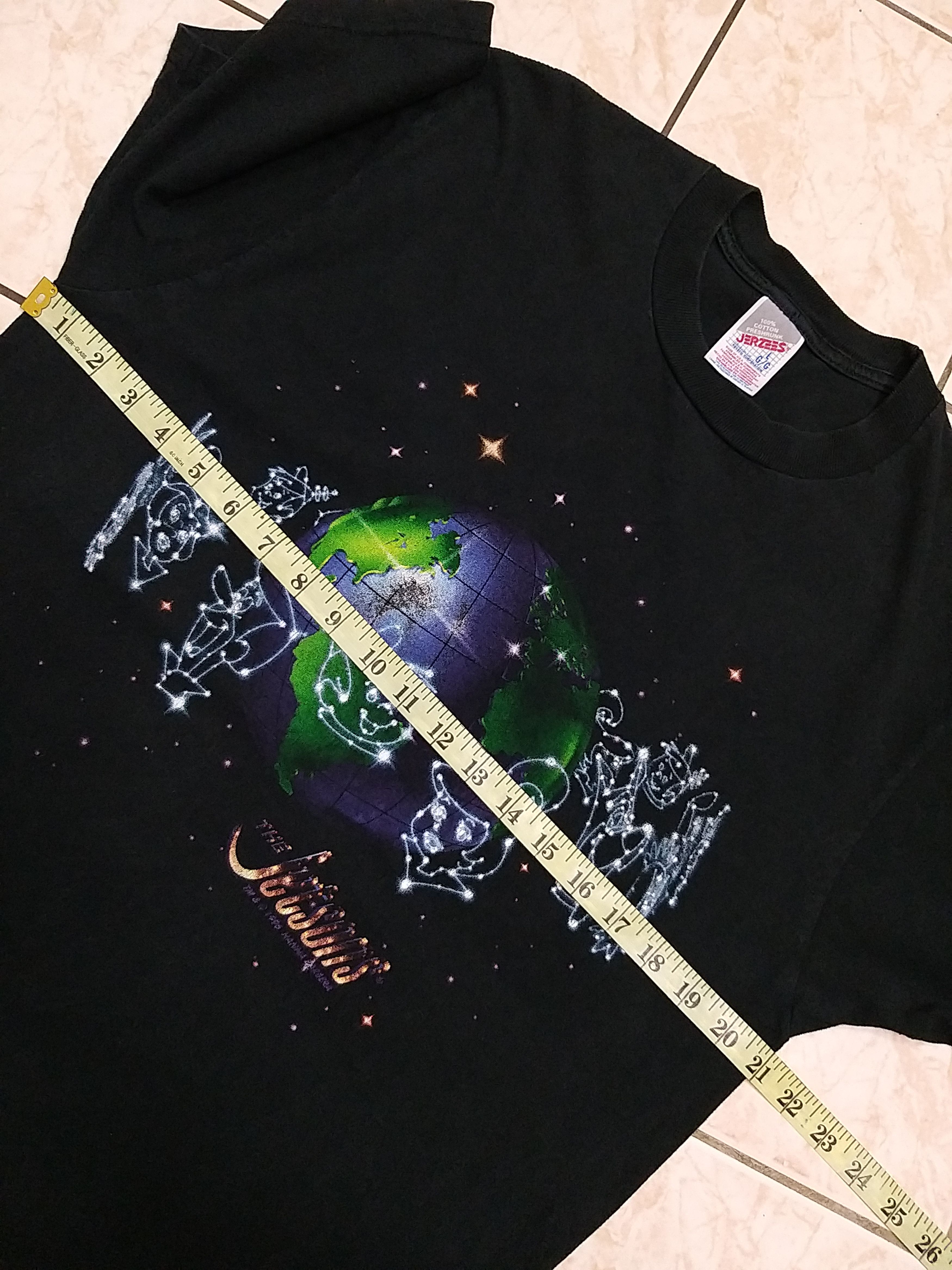 Disney VINTAGE 90s THE JETSONS 1996 HANNA BARBERA T SHIRT Size US L / EU 52-54 / 3 - 5 Thumbnail