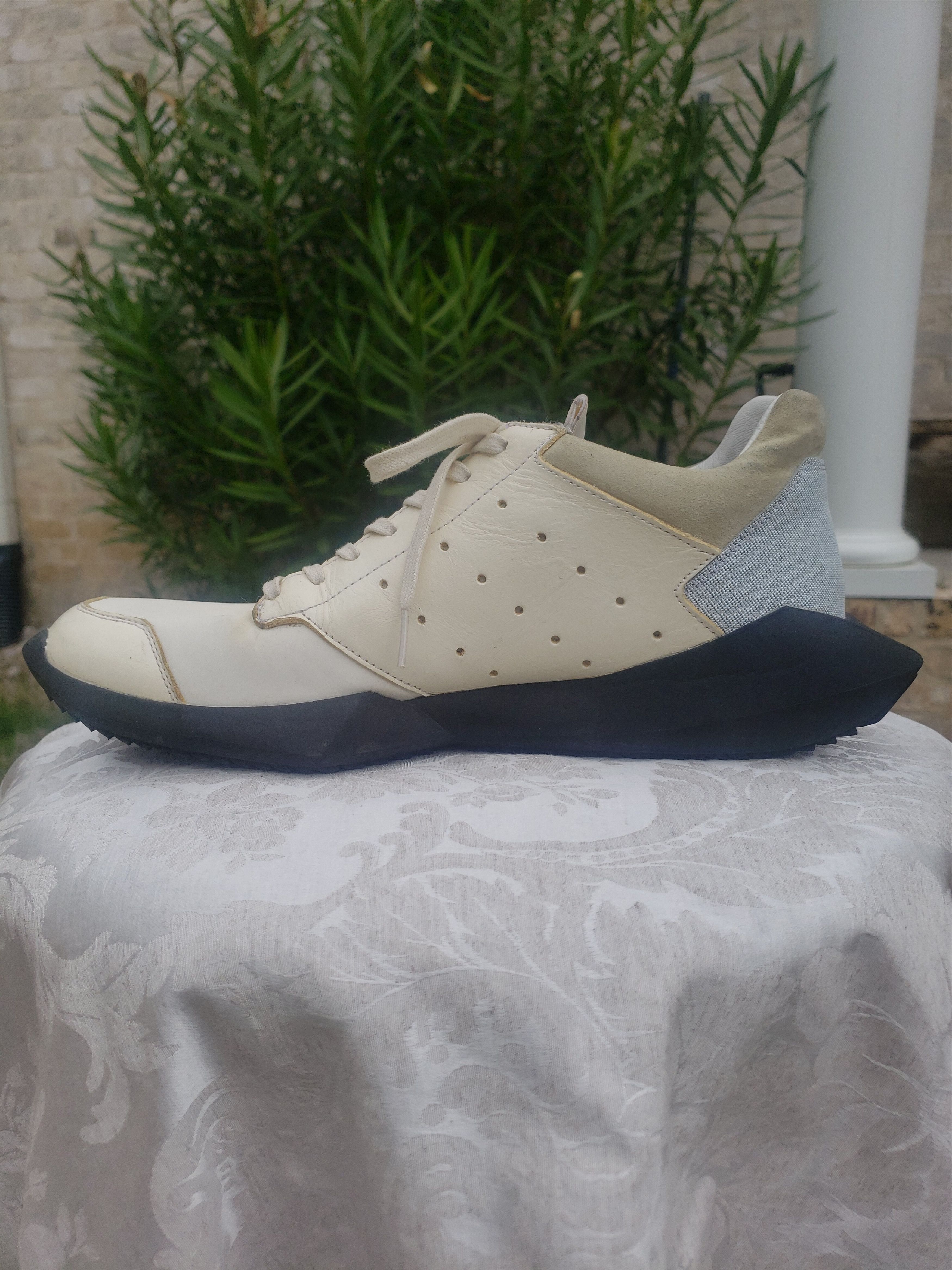 Adidas × Rick Owens Milk Tech Runners Size US 11 / EU 44 - 4 Thumbnail