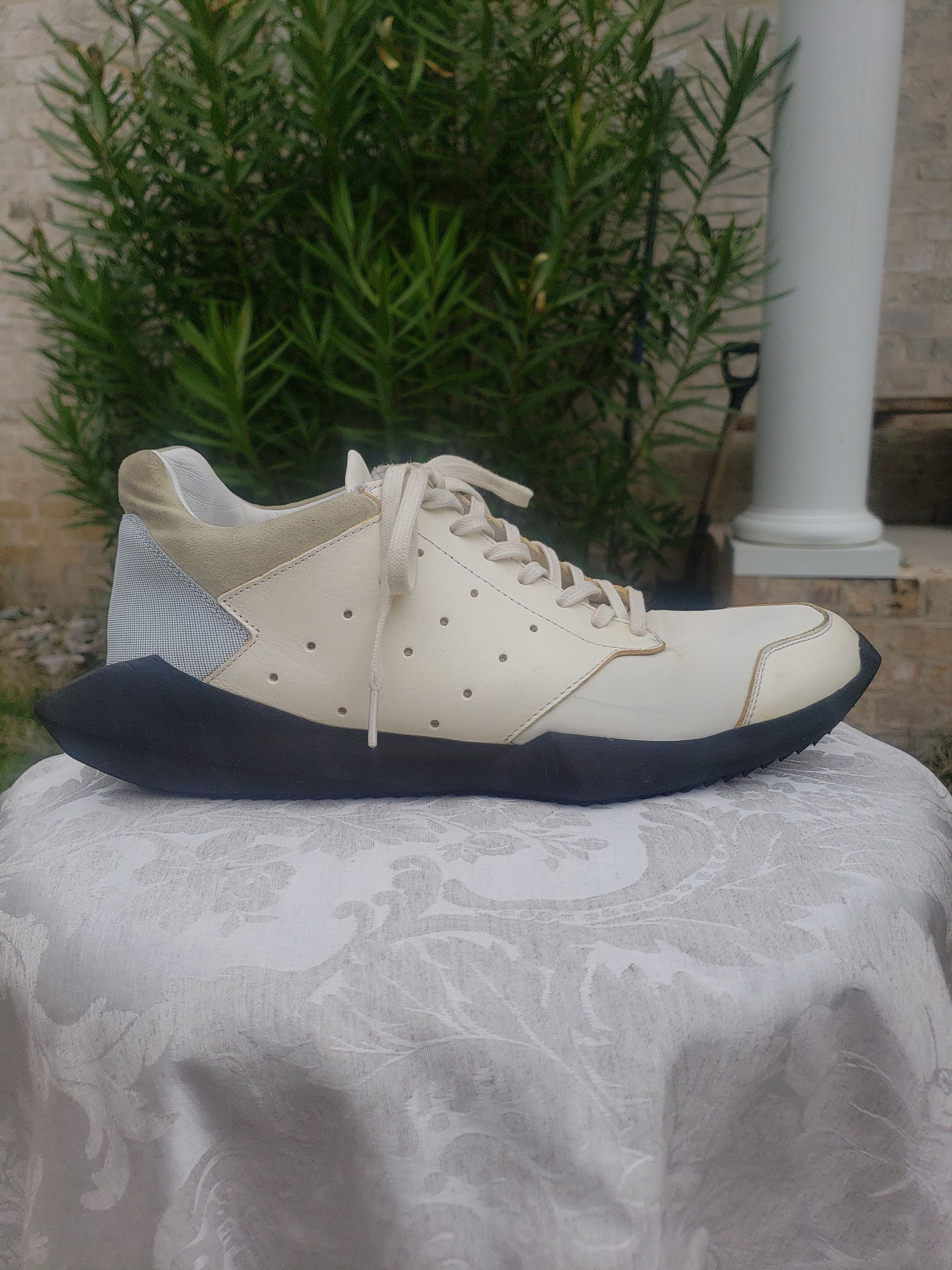 Adidas × Rick Owens Milk Tech Runners Size US 11 / EU 44 - 3 Thumbnail