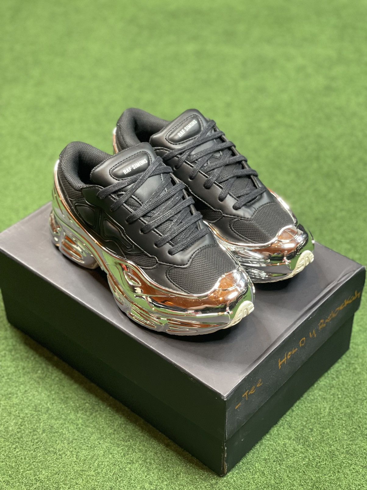 raf simons ozweego chrome
