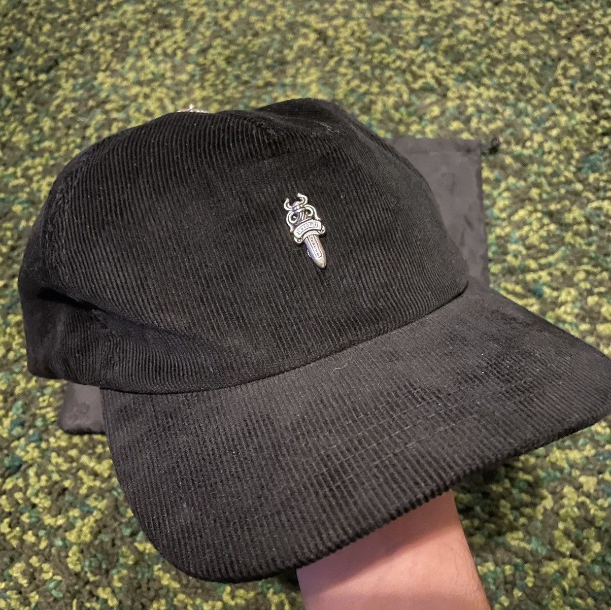 CHROME HEARTS CORDUROY DAGGER LOGO HAT – OBTAIND