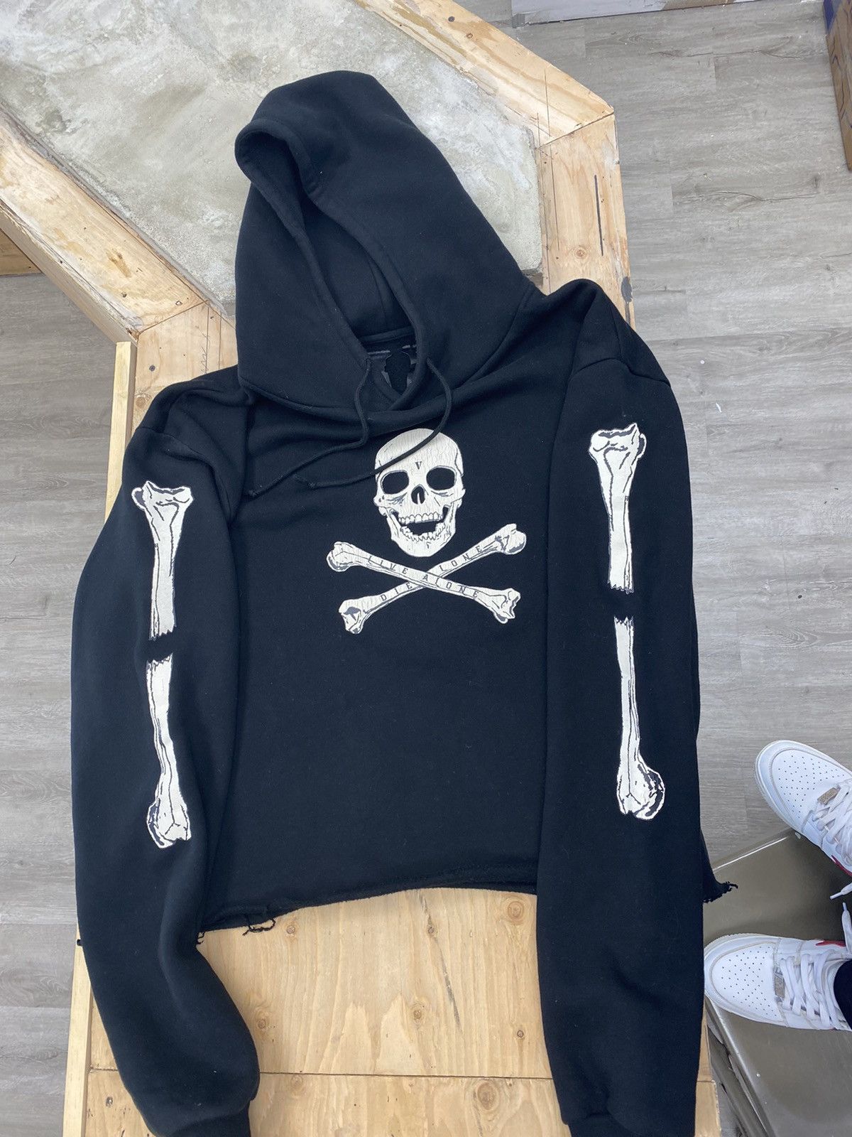 Vlone skulls & bones hoodie xxl
