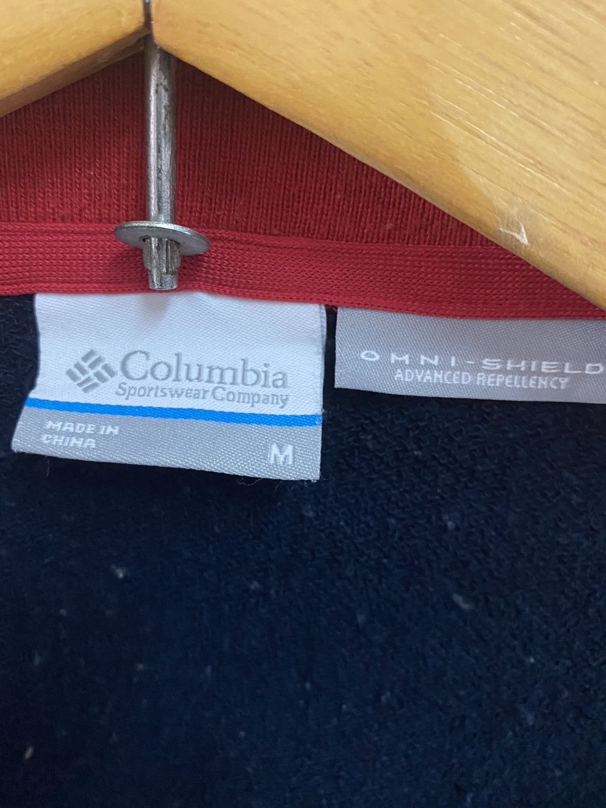 Columbia × Vintage Vintage Columbia Button Up Minimalist Essentials Varsity Size US S / EU 44-46 / 1 - 12 Thumbnail
