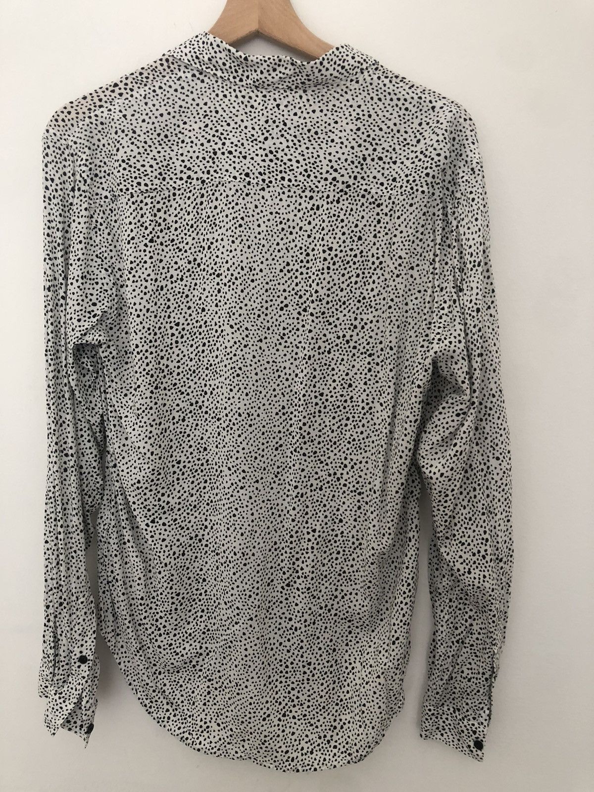 Sandro White Heartbreak Viscose Shirt Size US M / EU 48-50 / 2 - 8 Thumbnail