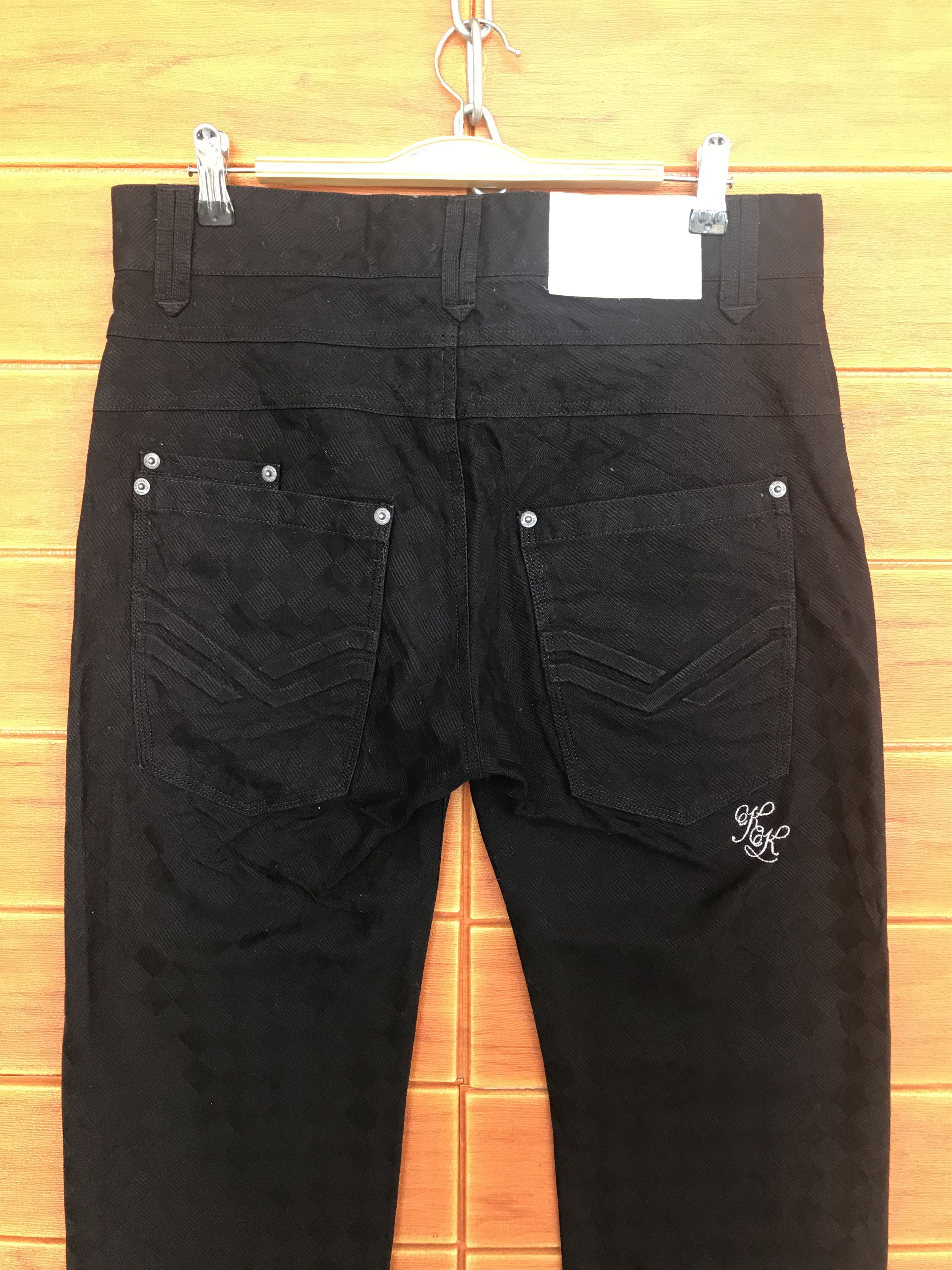 Karl Kani Karl Kani Black Customized Patterned Denim Pants Size US 32 / EU 48 - 2 Thumbnail