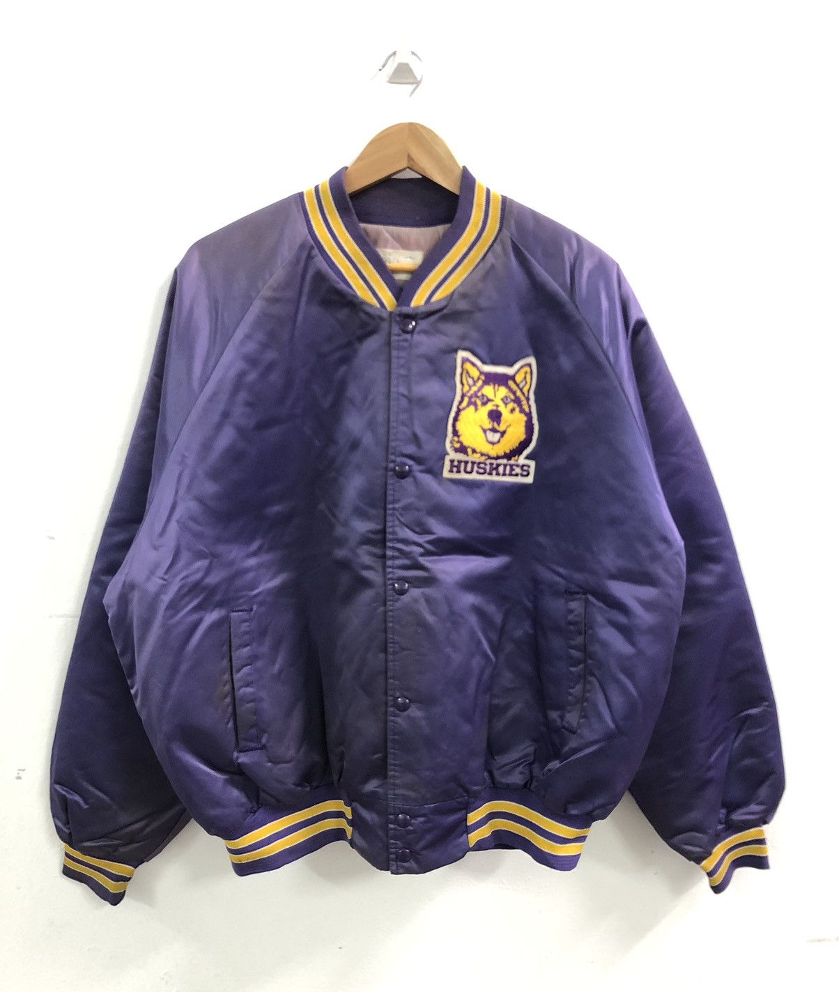 Vtg popular Washington huskies chalk line jacket XL