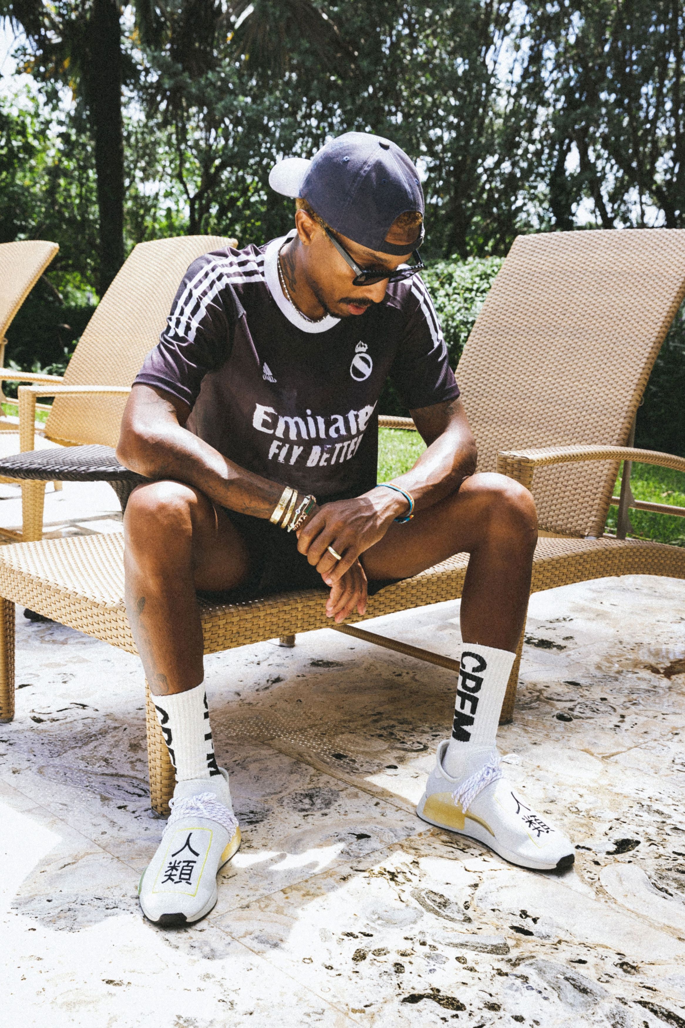 Real Madrid Human Race Kids Jersey GJ9107 Size Medium Pharrell