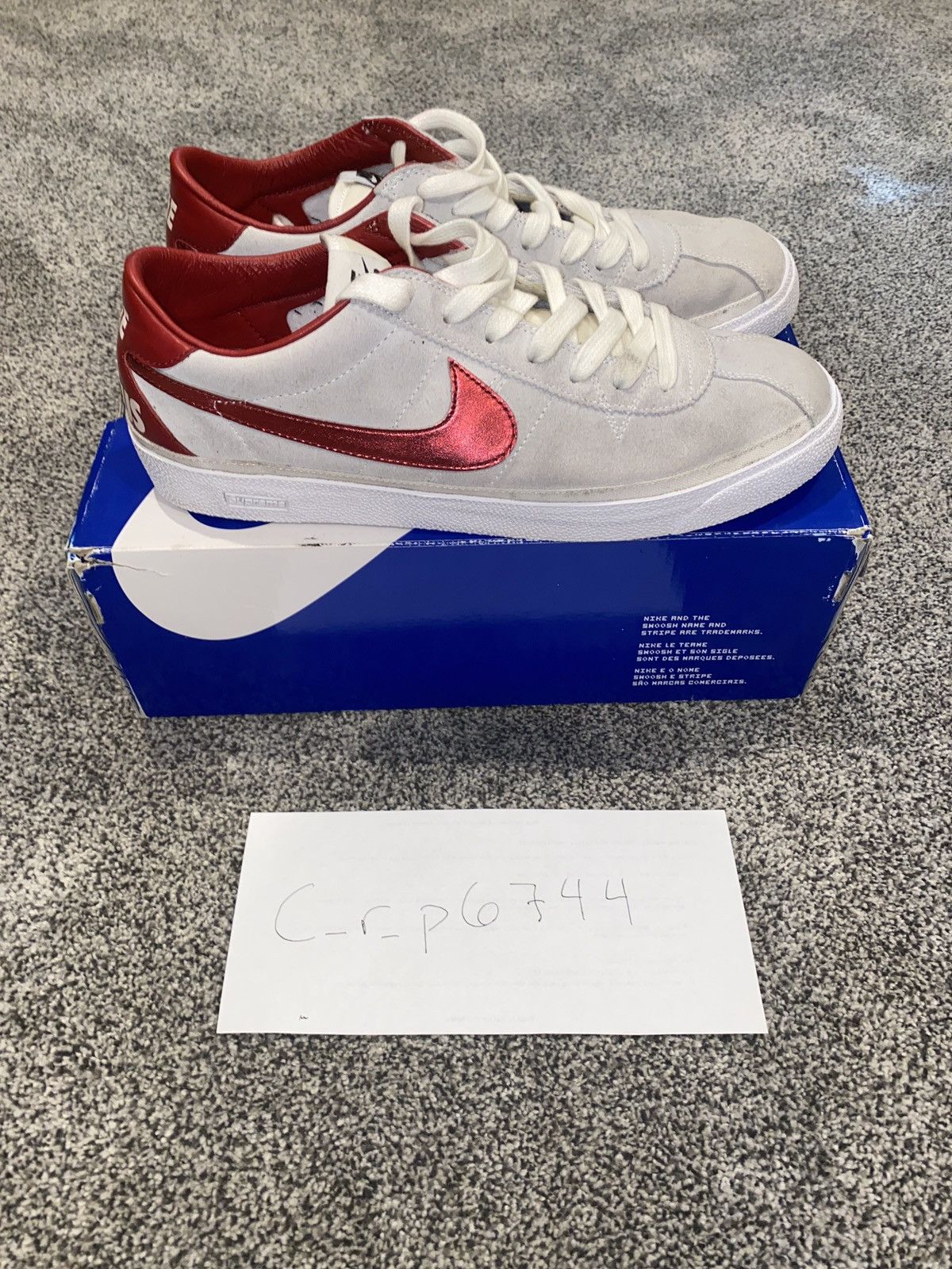 Supreme SB x Bruin White Low 2009