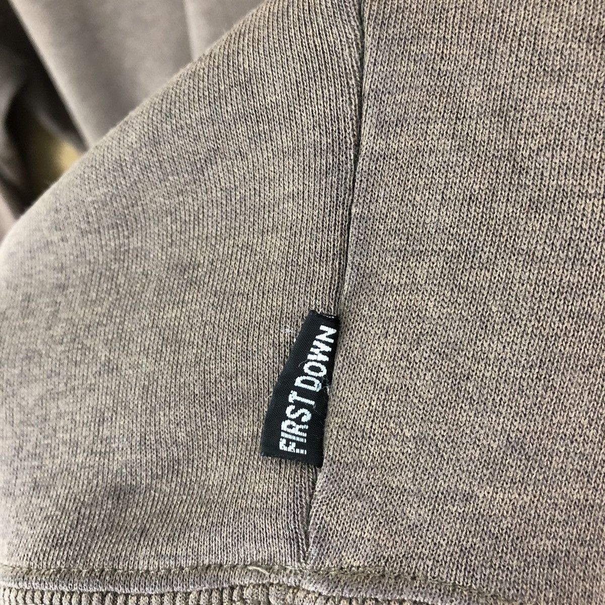 Japanese Brand Vintage First Down Faded Brown Sweatshirt Size US L / EU 52-54 / 3 - 7 Thumbnail