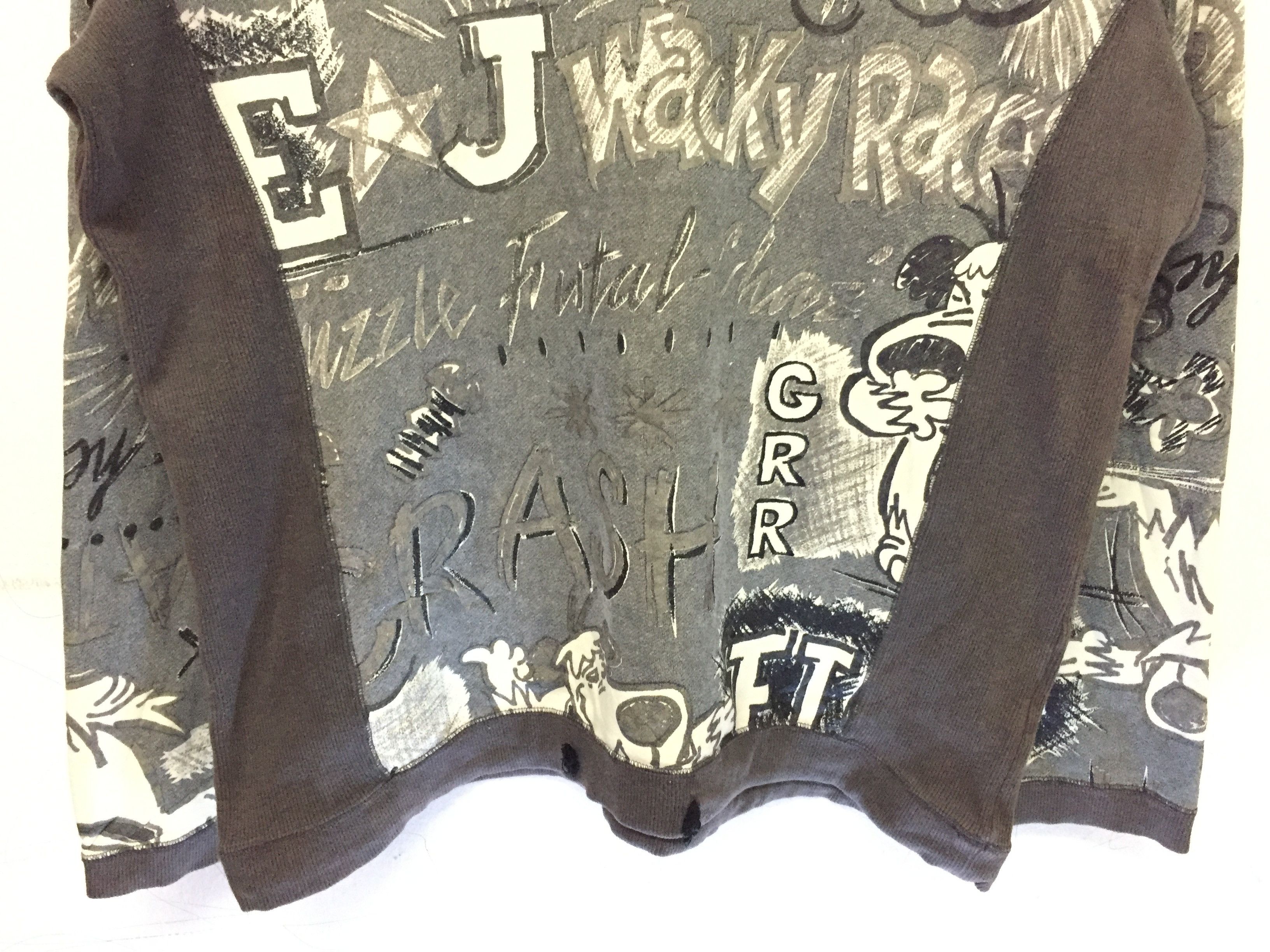 Yoshiyuki Konishi AW99 FICCE All Over Print 'Muttley Size US L / EU 52-54 / 3 - 3 Thumbnail
