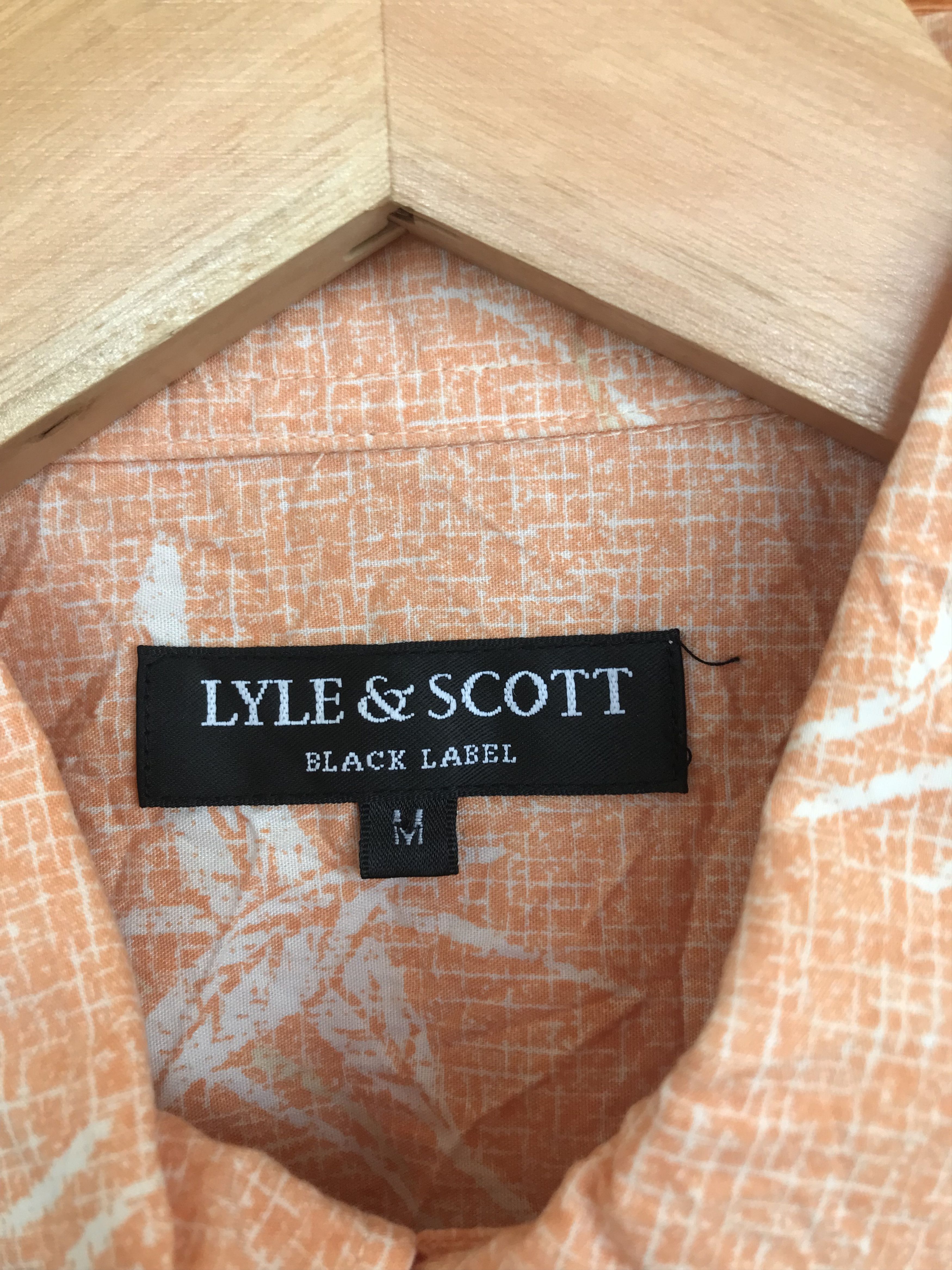 Lyle & Scott Vintage Lyle & Scott Black Label Hawaiian Shirt Size US M / EU 48-50 / 2 - 6 Thumbnail
