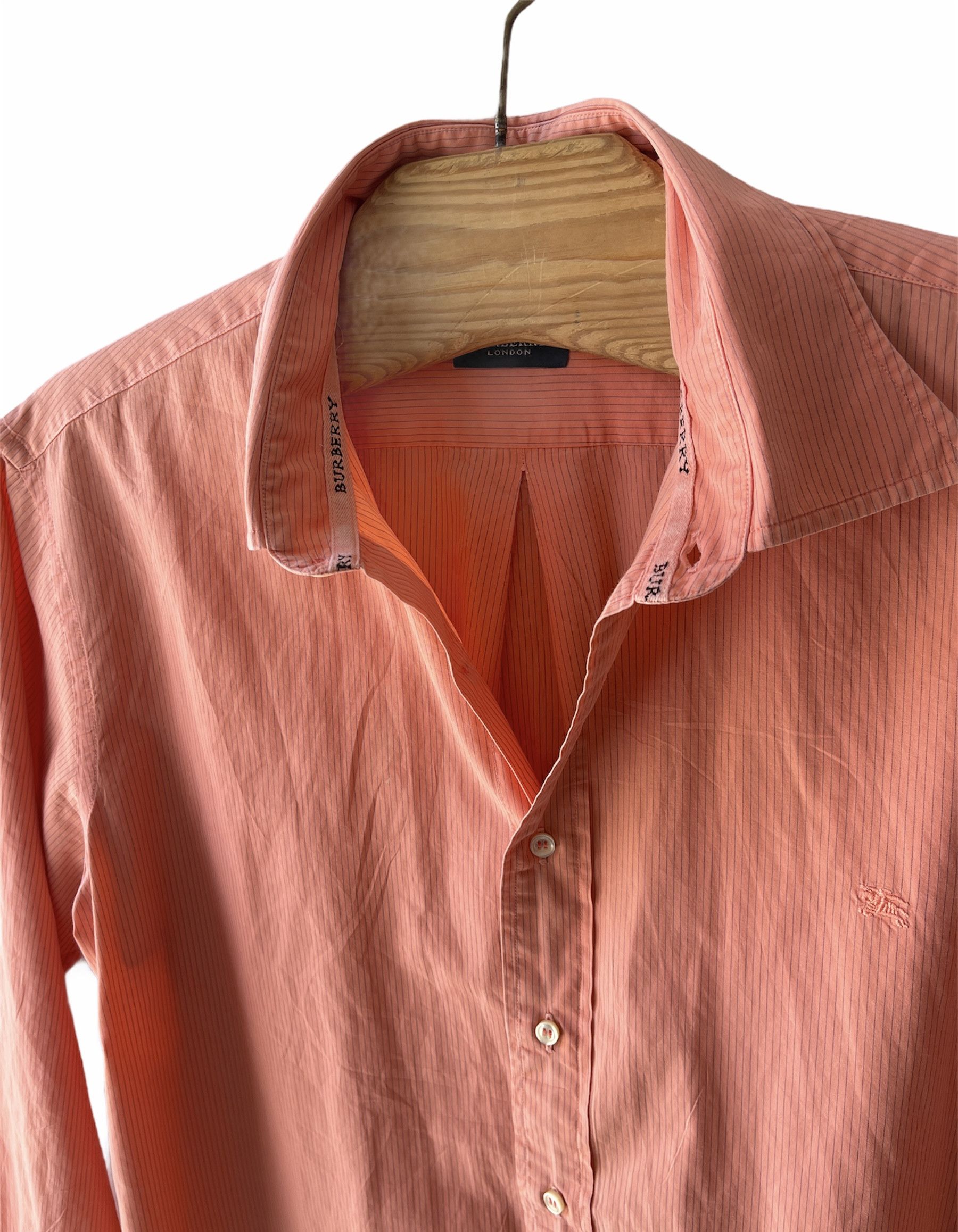 Burberry Burberry orange pink shirt size xl striped rare logo xl Size US XL / EU 56 / 4 - 2 Thumbnail