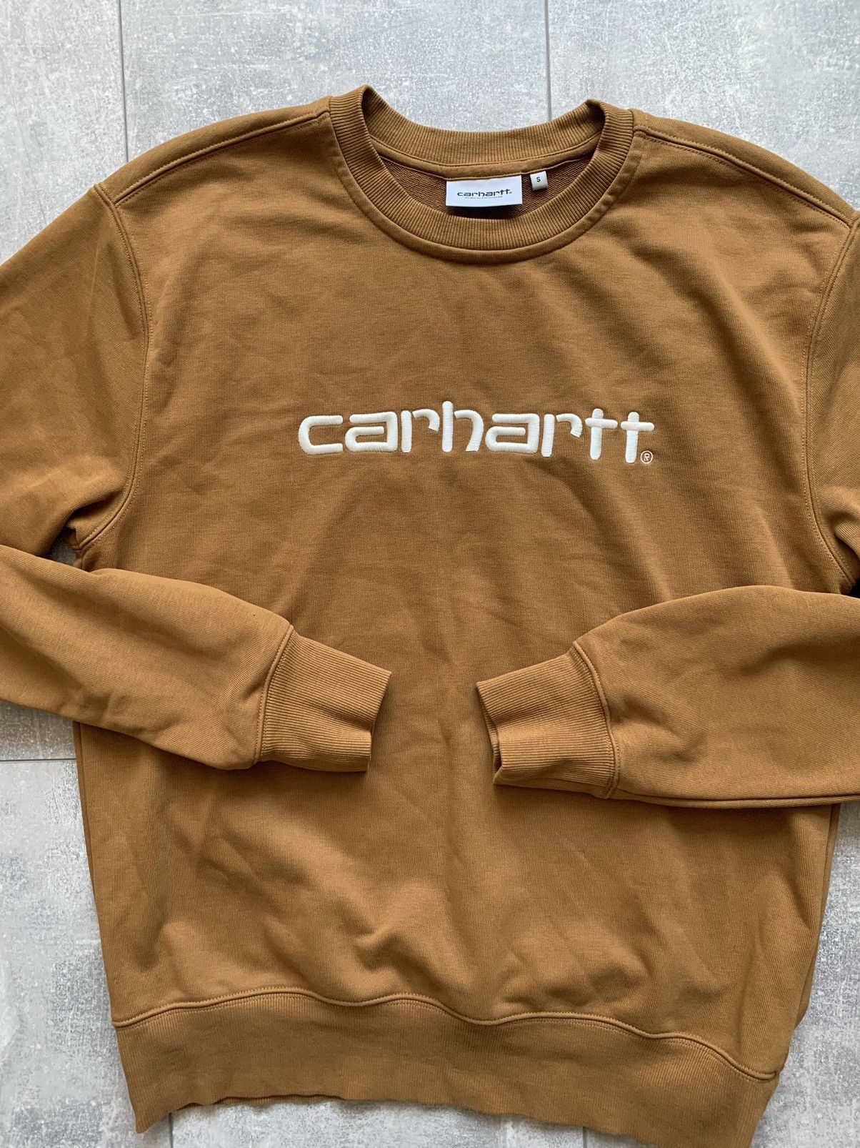 Carhartt × Carhartt Wip Carhartt wip logo sweatshirt spell out embroidered brown Size US S / EU 44-46 / 1 - 4 Thumbnail