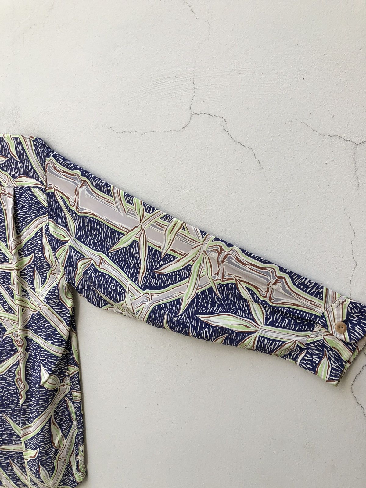 Japanese Brand × Wacko Maria Sun Surf Japan Bamboo Long Sleeve Rayon Hawaiian Shirt Size US M / EU 48-50 / 2 - 15 Thumbnail