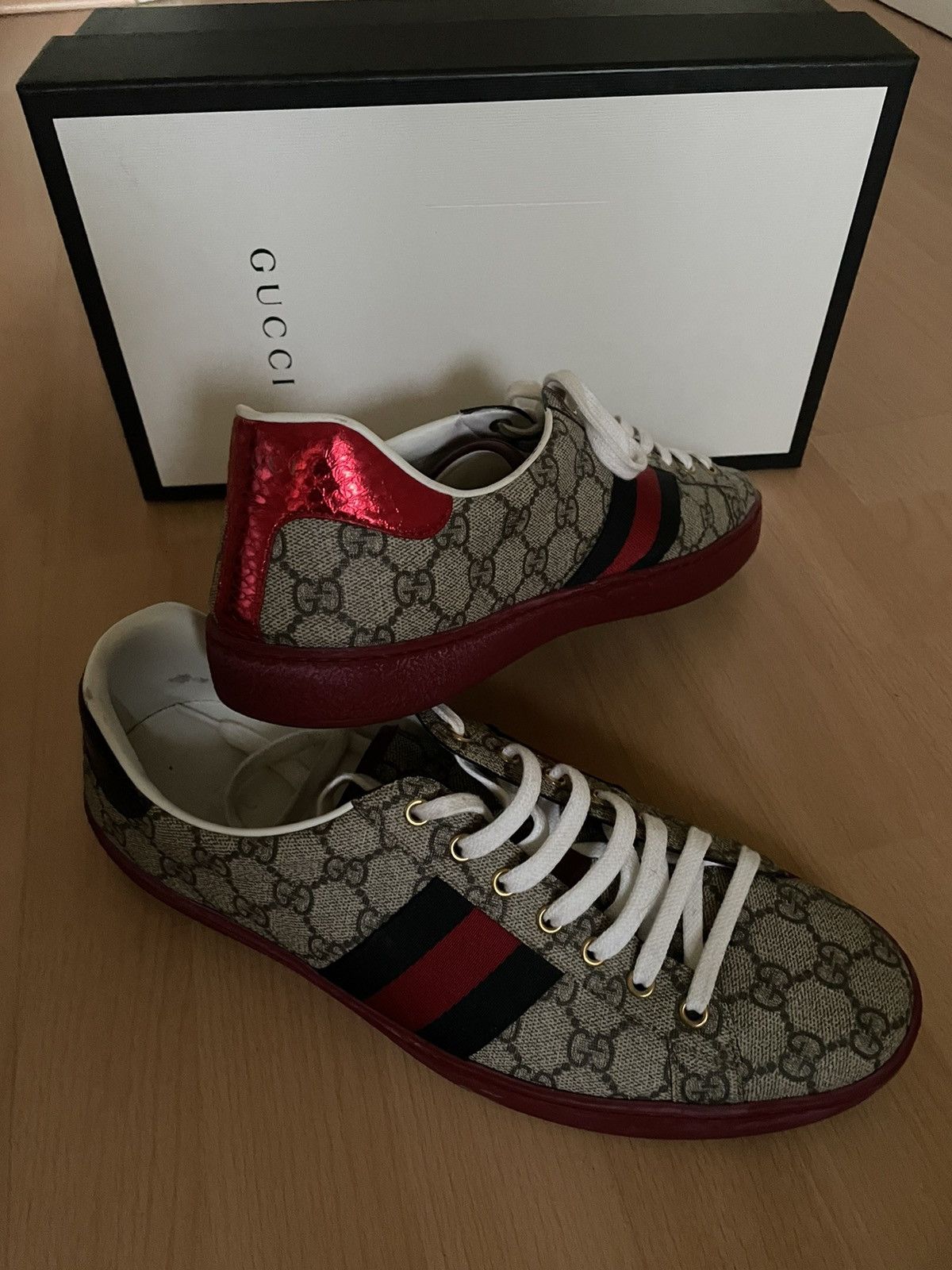 Gucci Men's Ace GG Supreme sneaker Size US 11.5 / EU 44-45 - 1 Thumbnail