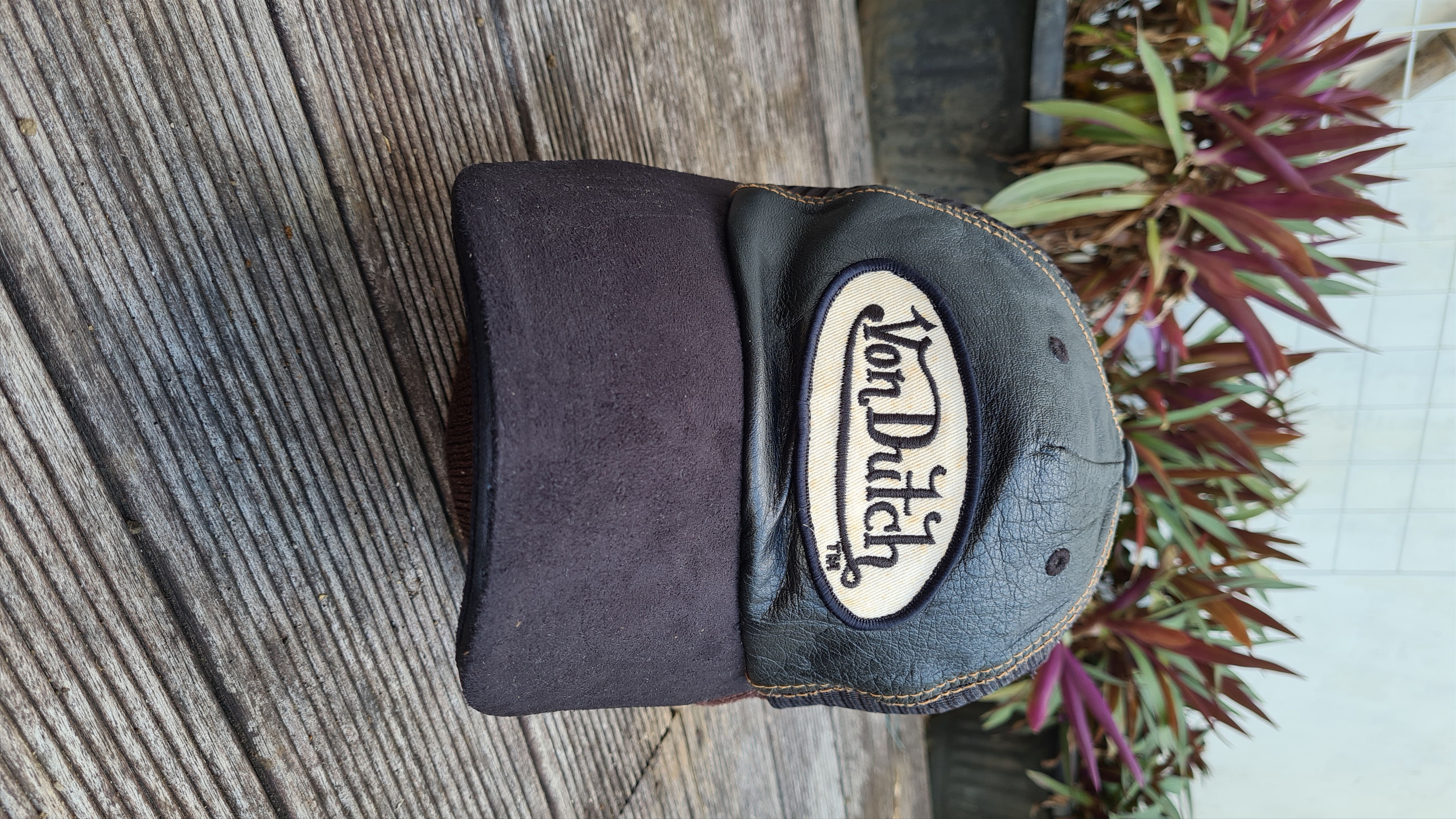 Vintage × Von Dutch Suede Von Dutch Trucker Hat Size ONE SIZE - 1 Thumbnail