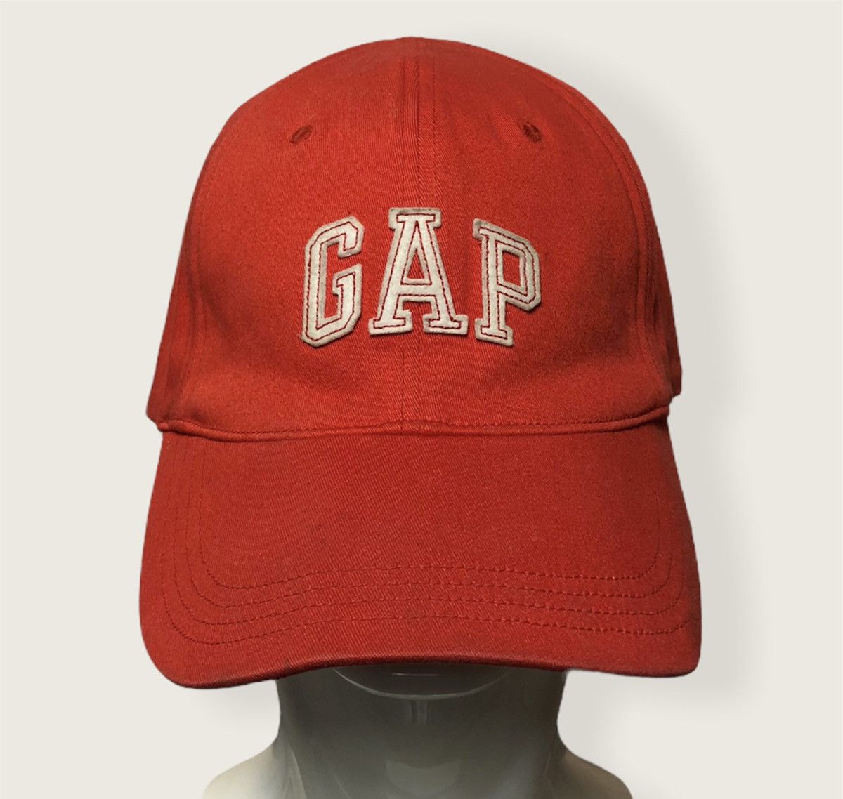 Gap Cap / Gap Streetwear Cap / One size fits all