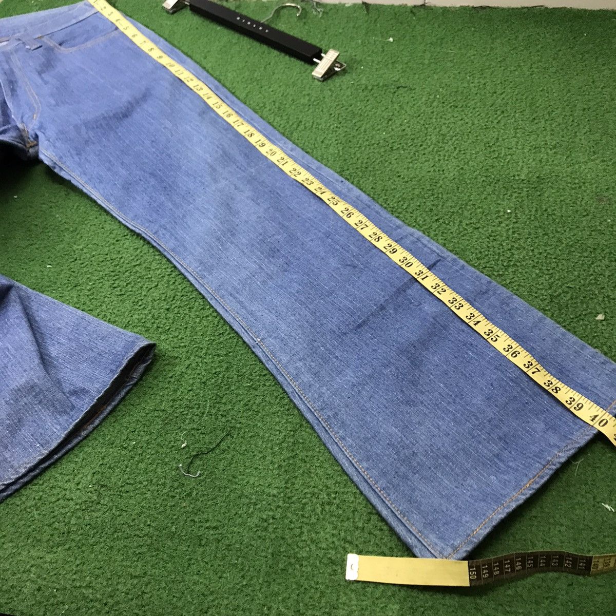 Edwin Vintage Edwin Denim Flare Jeans Union Made Size US 32 / EU 48 - 25 Thumbnail