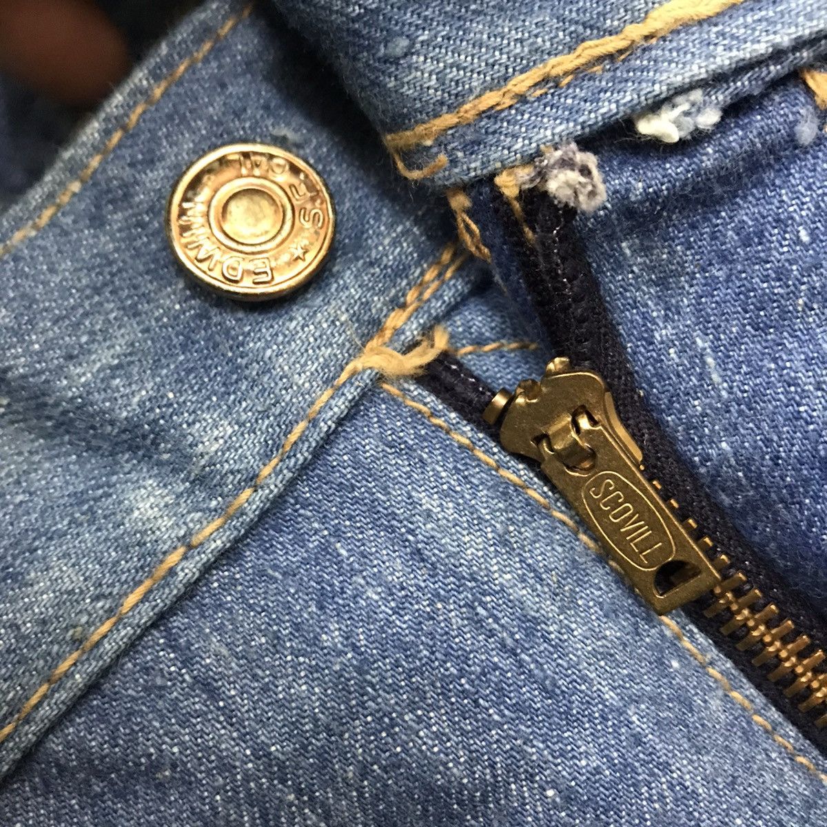 Edwin Vintage Edwin Denim Flare Jeans Union Made Size US 32 / EU 48 - 19 Thumbnail