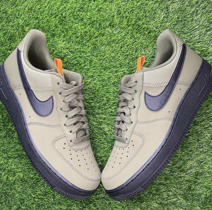 Nike NIKE AIR FORCE 1 LOW "MEDIUM OLIVE" Size US 9 / EU 42 - 1 Thumbnail