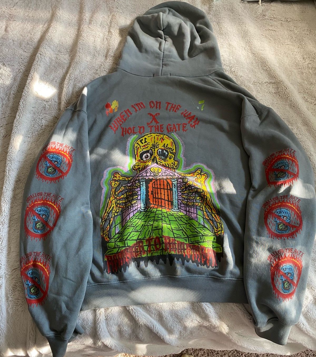 Xxxtentacion lonely place hoodie hotsell