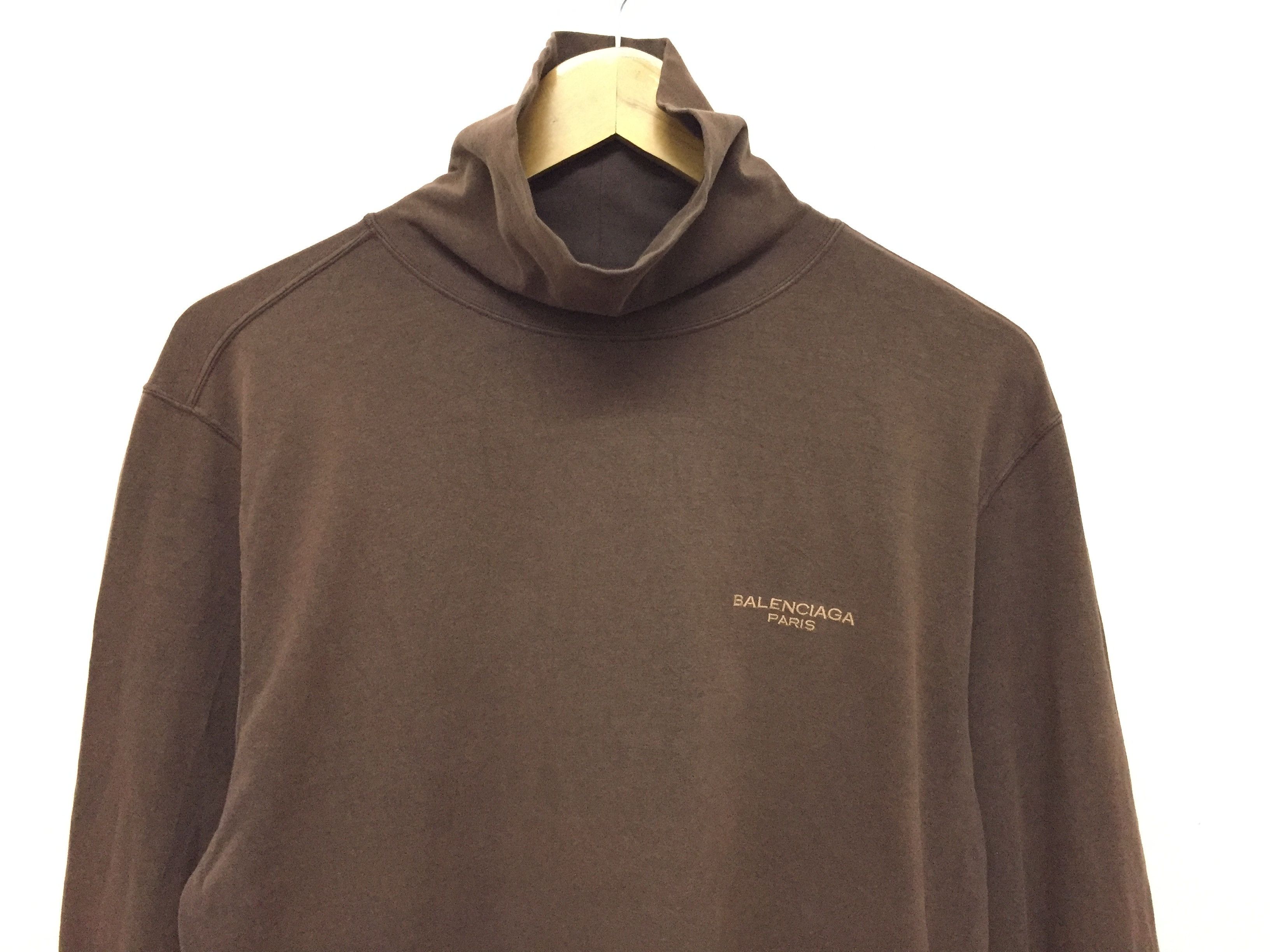 Balenciaga Vtg BALENCIAGA embroidered logo Turtle neck Size US M / EU 48-50 / 2 - 5 Thumbnail