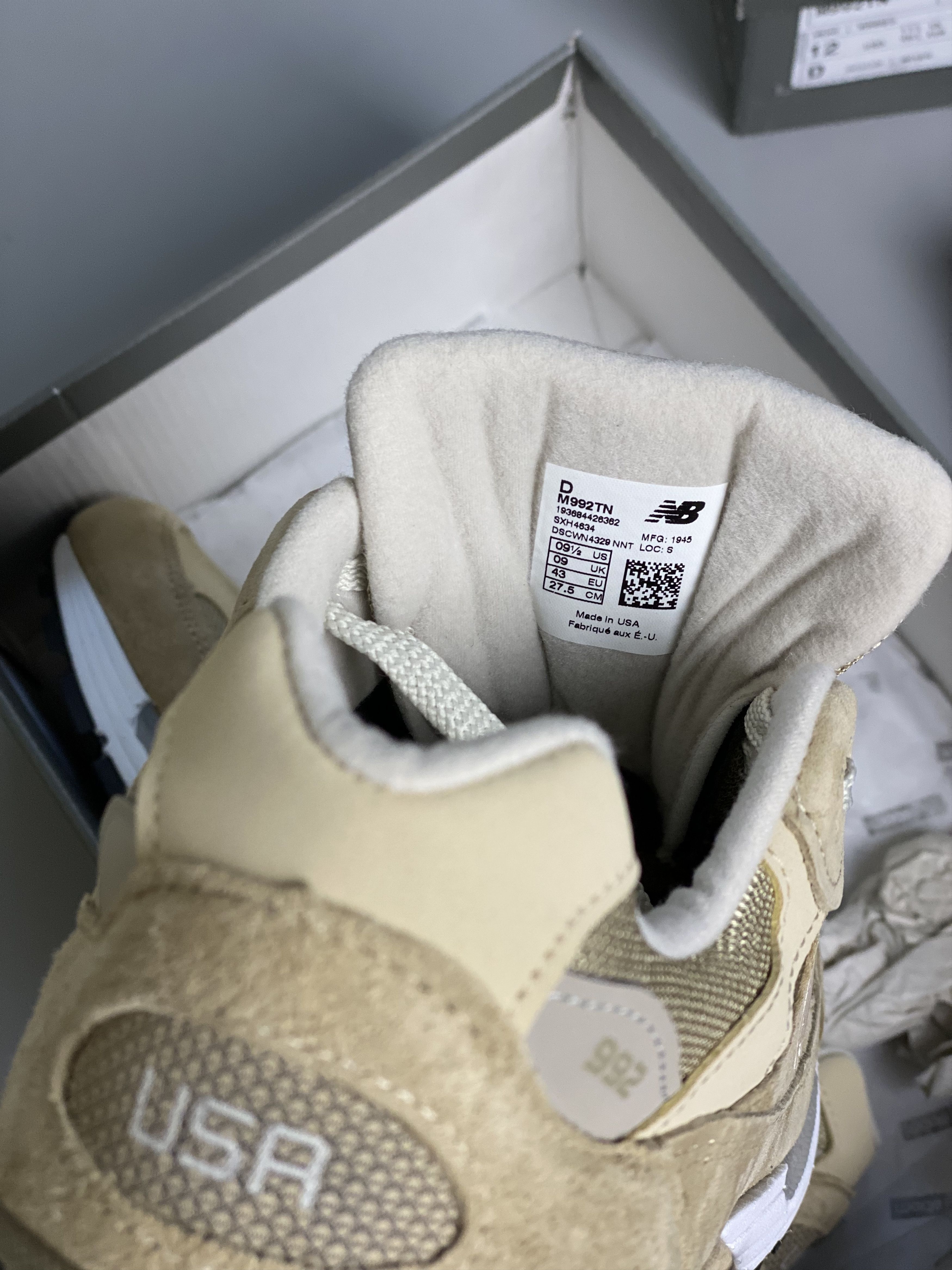New Balance New Balance 992 Tan Size US 9.5 / EU 42-43 - 9 Thumbnail