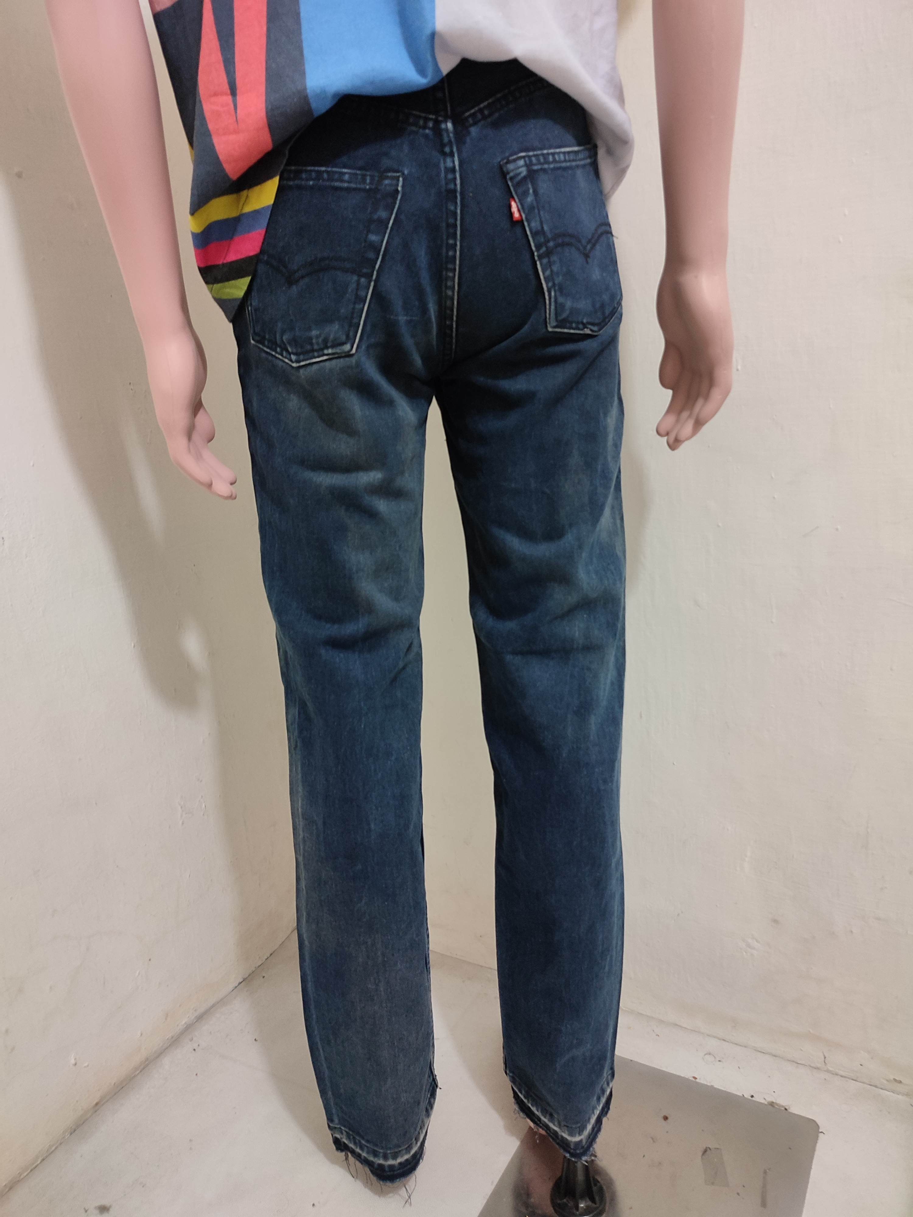 Vintage Levis 501 Classic Straight Cut Denim