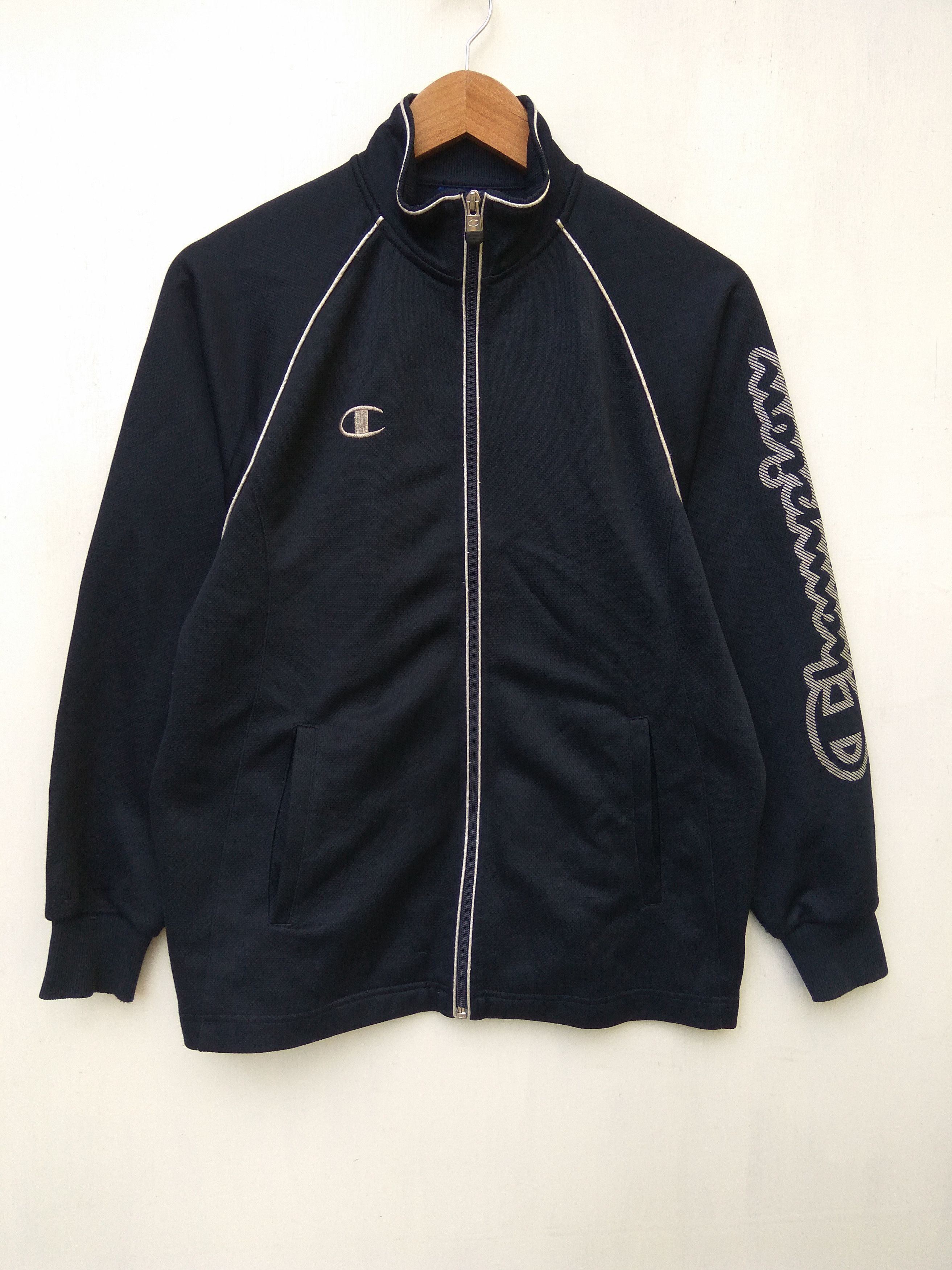 Champion Vintage CHAMPION Zipper Sweater big logo spell out Size US S / EU 44-46 / 1 - 1 Thumbnail