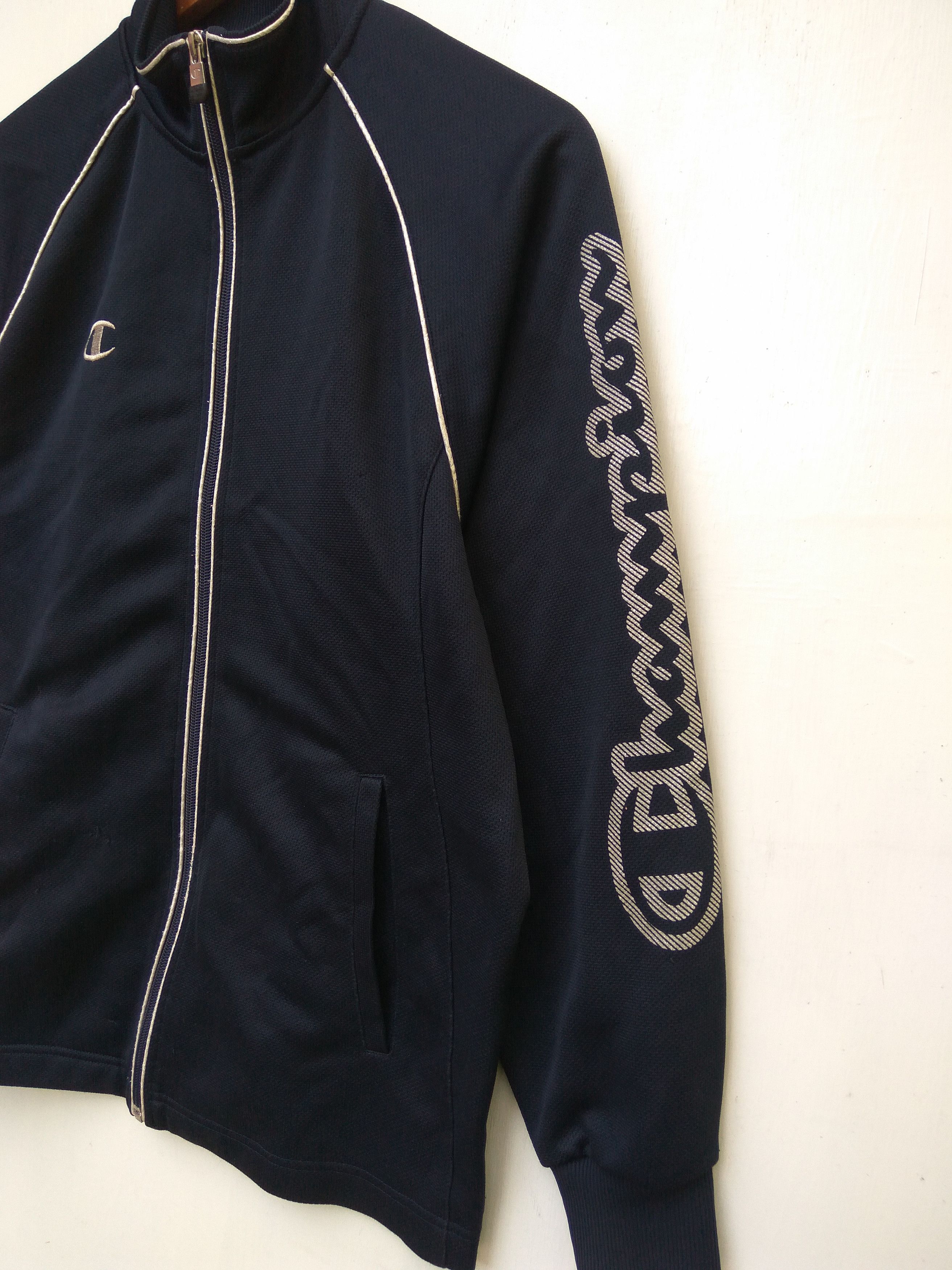 Champion Vintage CHAMPION Zipper Sweater big logo spell out Size US S / EU 44-46 / 1 - 4 Thumbnail