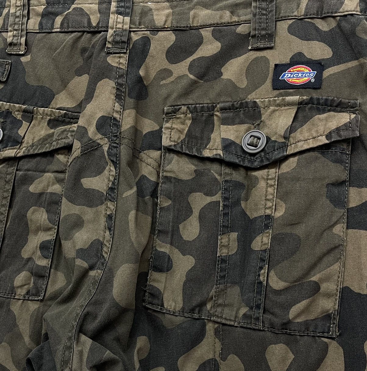 Dickies RARE! DICKIES Camouflage Military Utilities Cargo Pants Size US 31 - 3 Thumbnail
