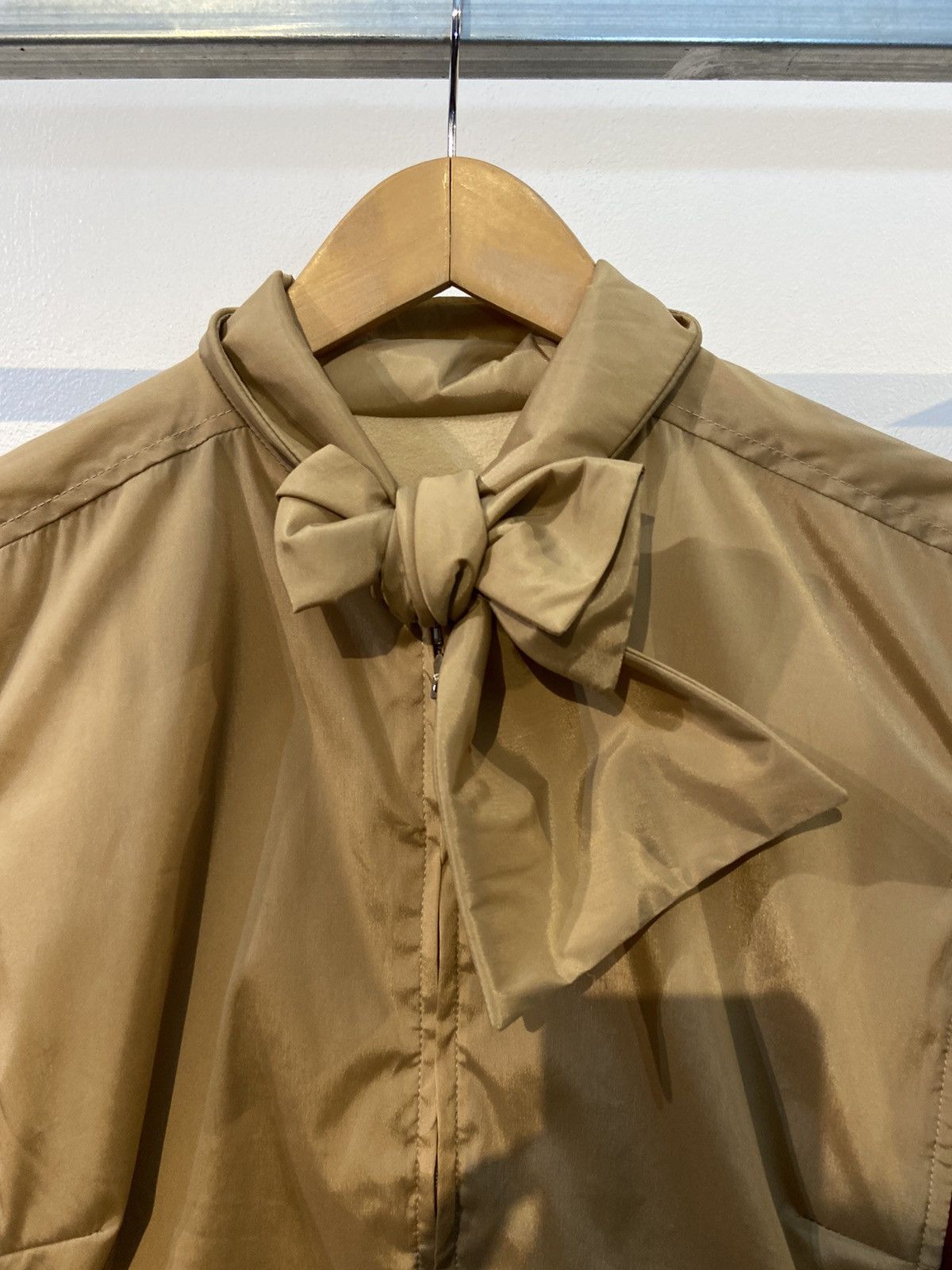 Prada Prada Reversible Nylon Bow Collar jacket Size US L / EU 52-54 / 3 - 18 Thumbnail