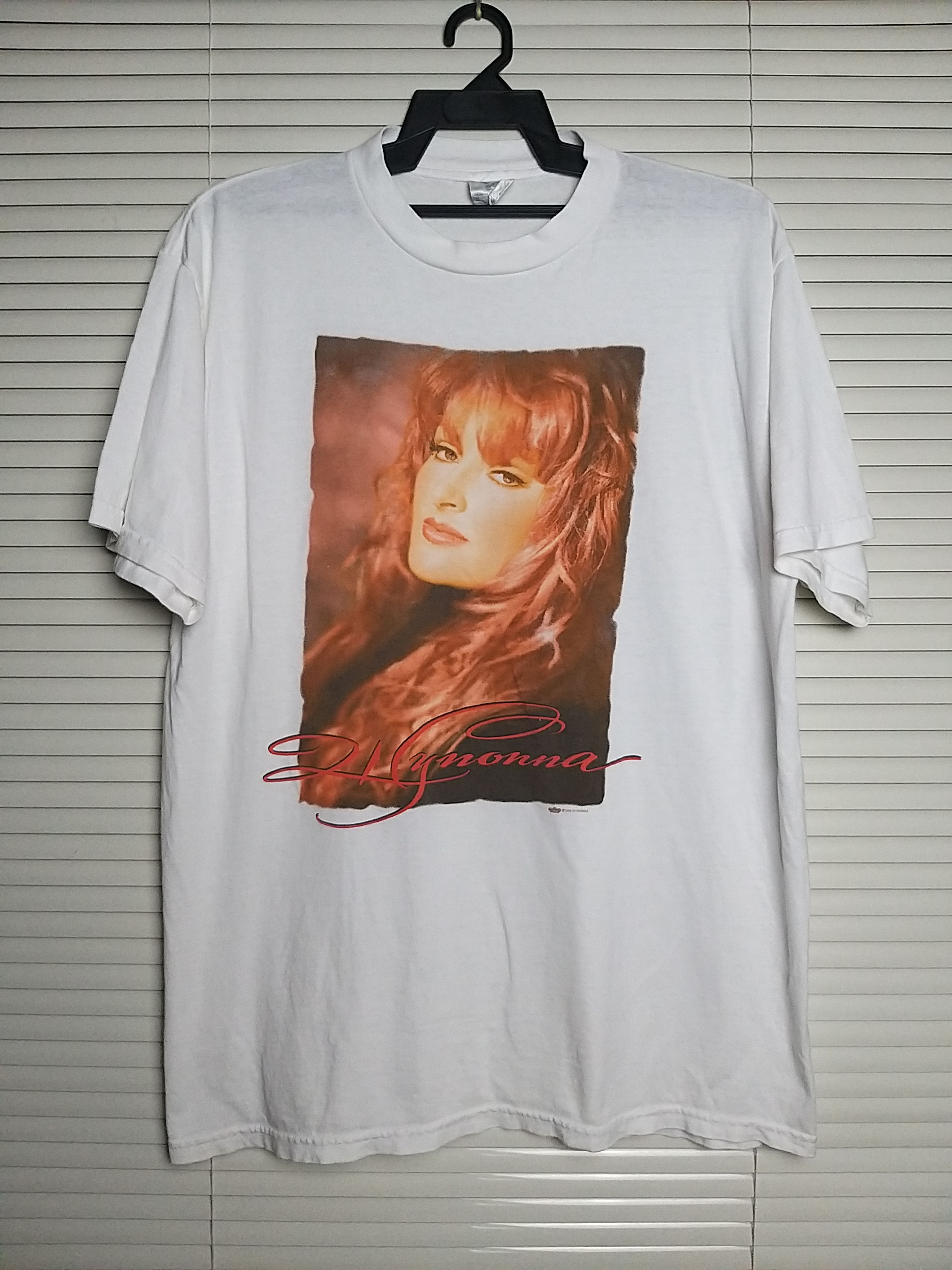 Band Tees VINTAGE 90'S WYNONNA JUDD"COUNTRY MUSIC SINGER"1996 T SHIRT Size US XL / EU 56 / 4 - 2 Thumbnail