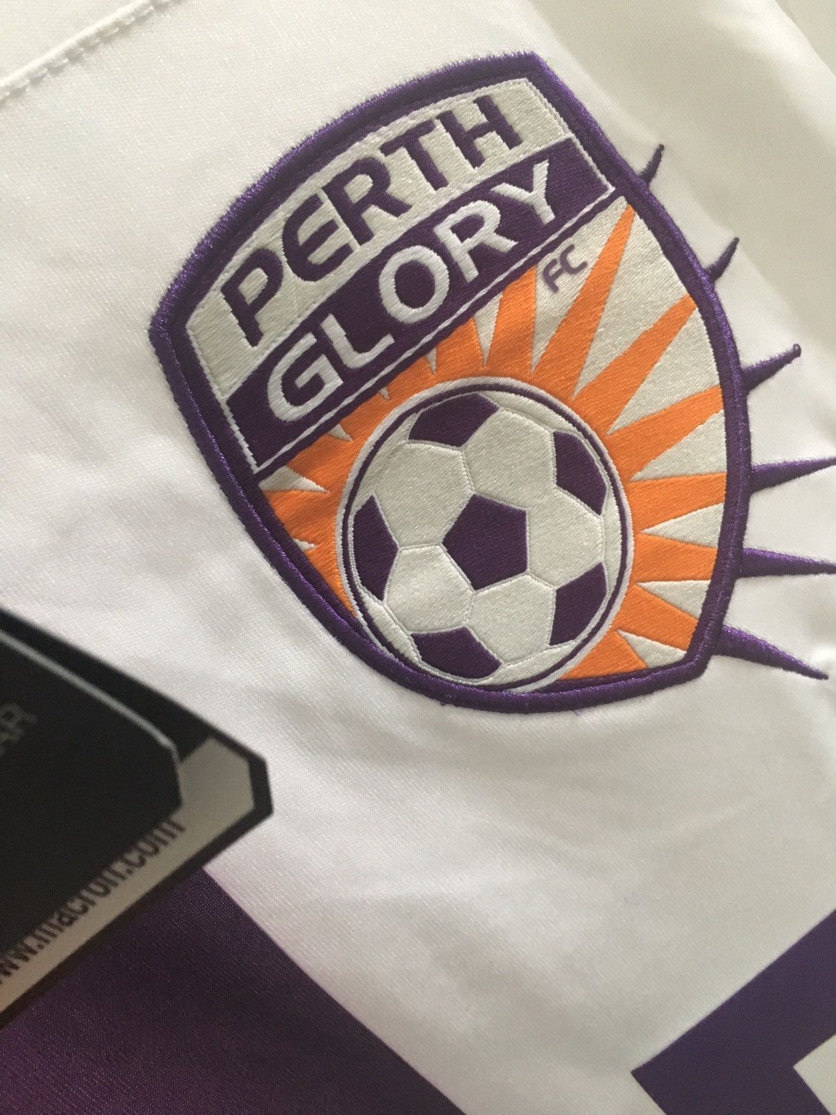 Macron 2013-14 PERTH GLORY AWAY JERSEY S Size US S / EU 44-46 / 1 - 6 Thumbnail