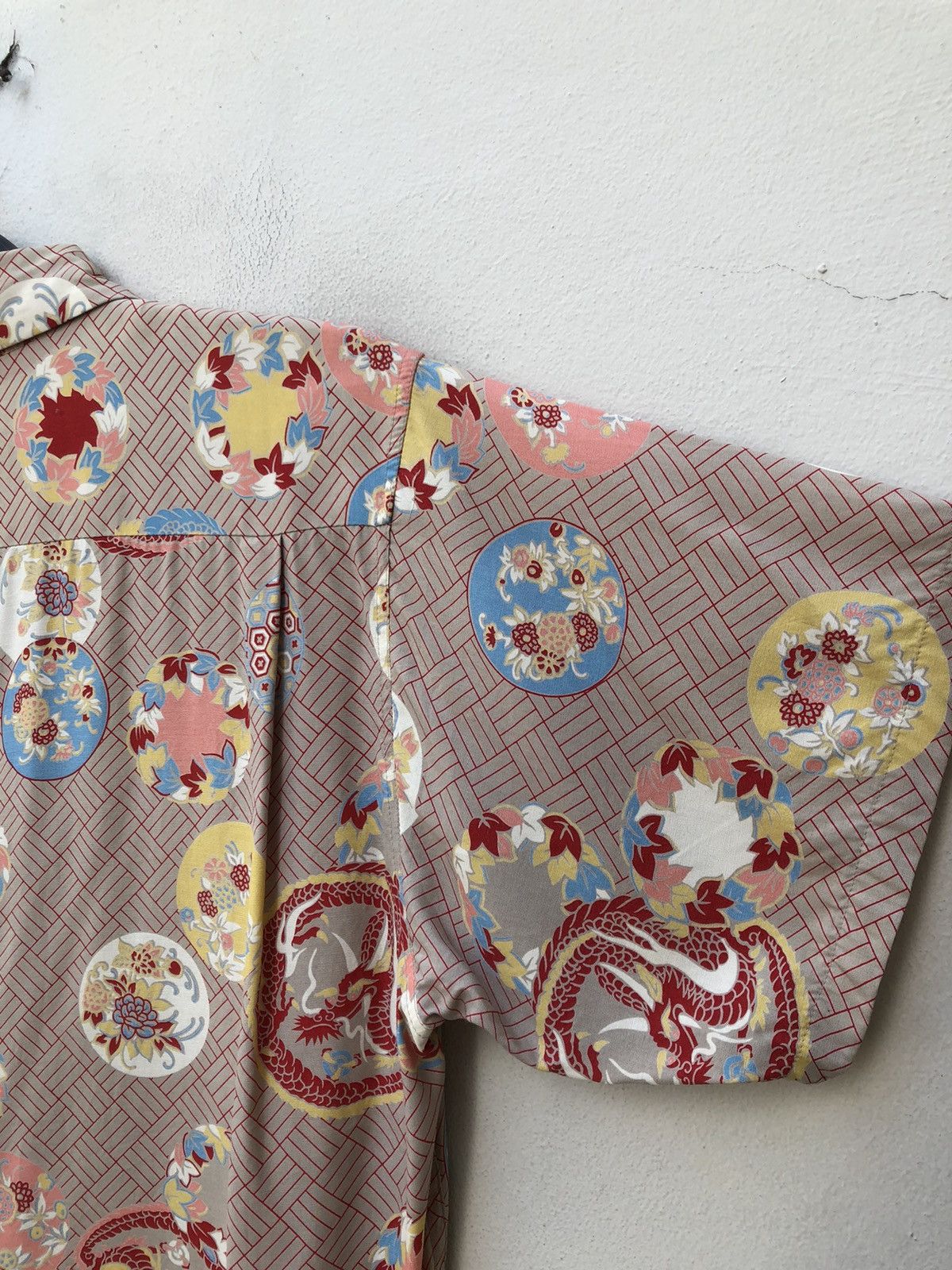 Japanese Brand × Sugar Cane Sun Surf Japan Asian Pattern Dragons Rayon Hawaiian Shirt Size US M / EU 48-50 / 2 - 14 Thumbnail