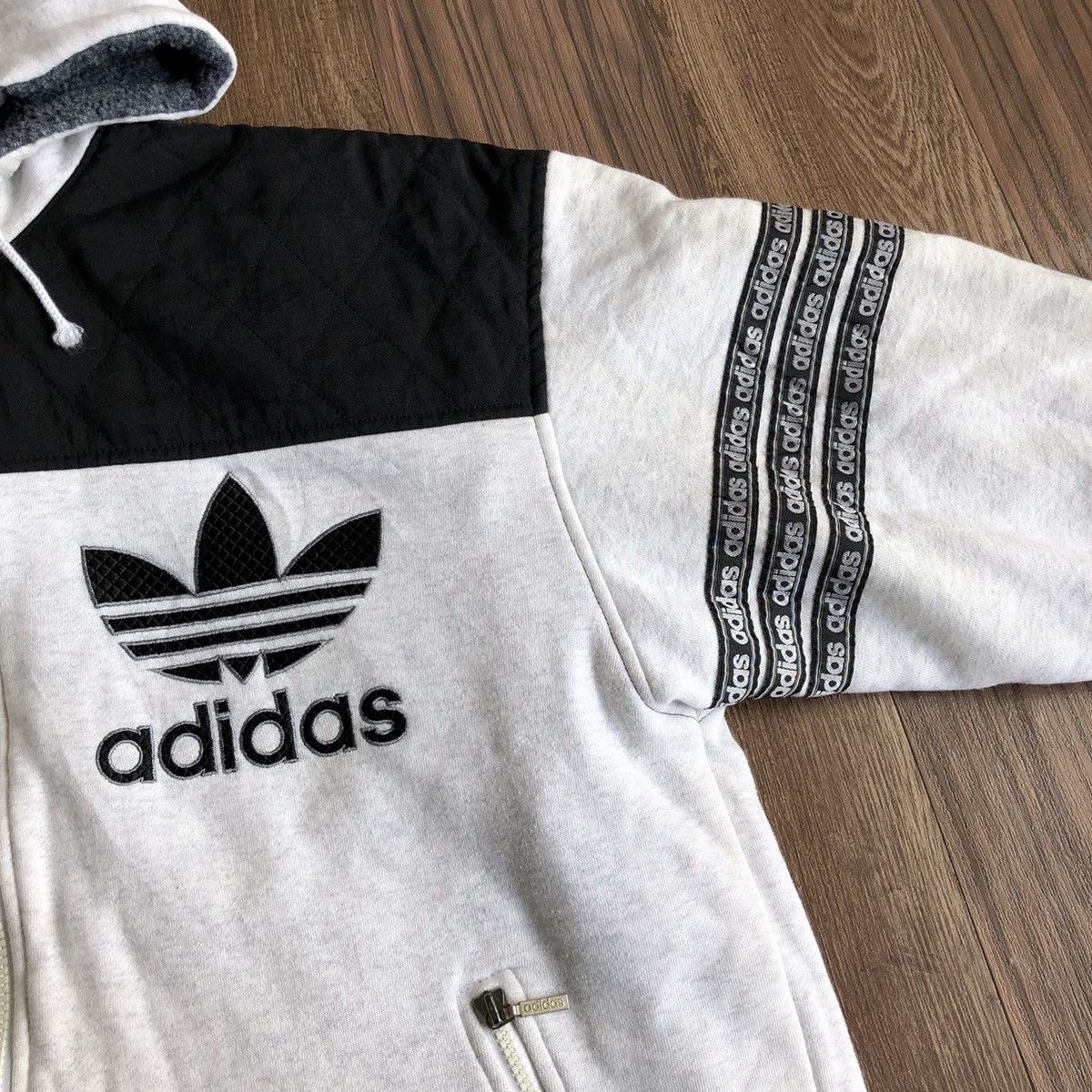 Adidas × Descente × Vintage Vintage Adidas X Descente Zipper Hoodie Light Jacket Size US L / EU 52-54 / 3 - 4 Thumbnail