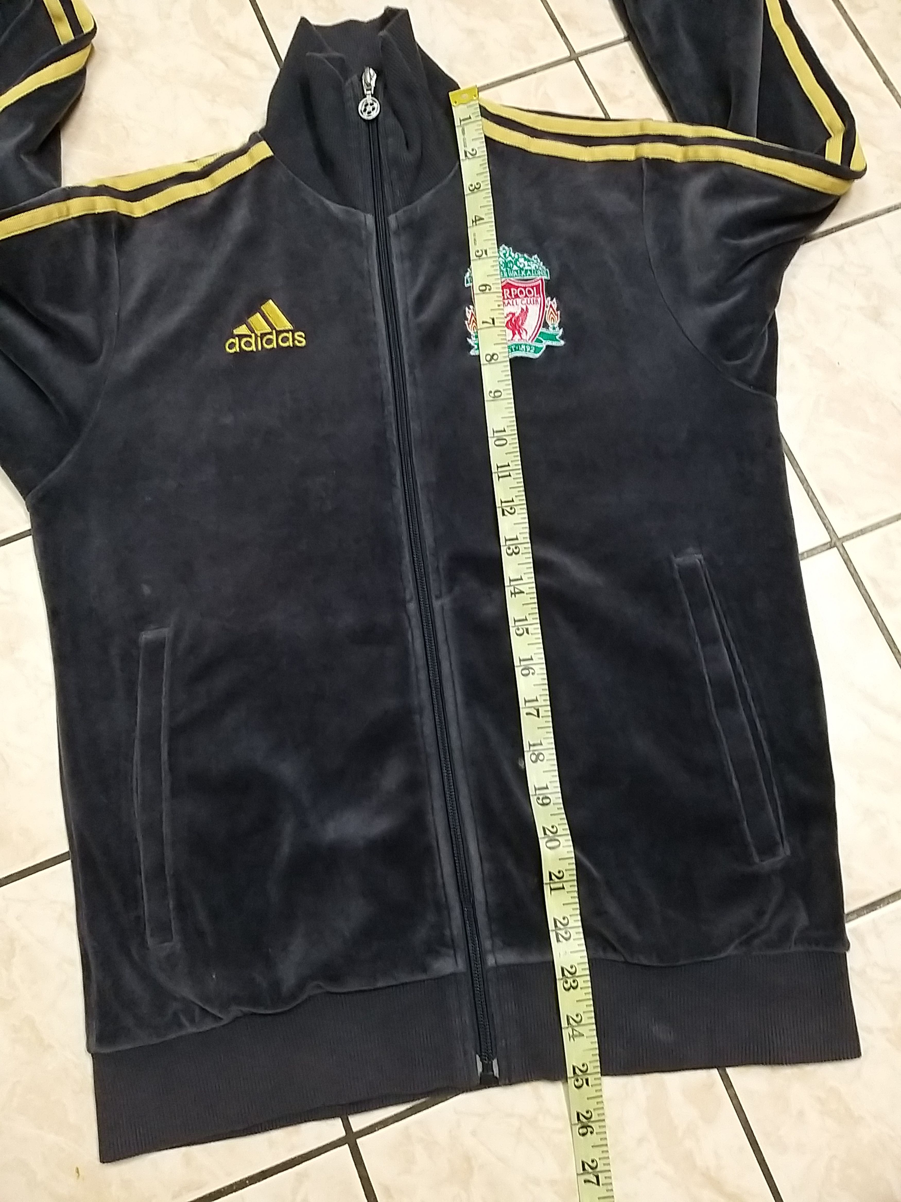 Adidas NICE💥VINTAGE ADIDAS "LIVERPOOL" VELVET ZIPPER SWEATER/JACKET Size US XS / EU 42 / 0 - 10 Thumbnail