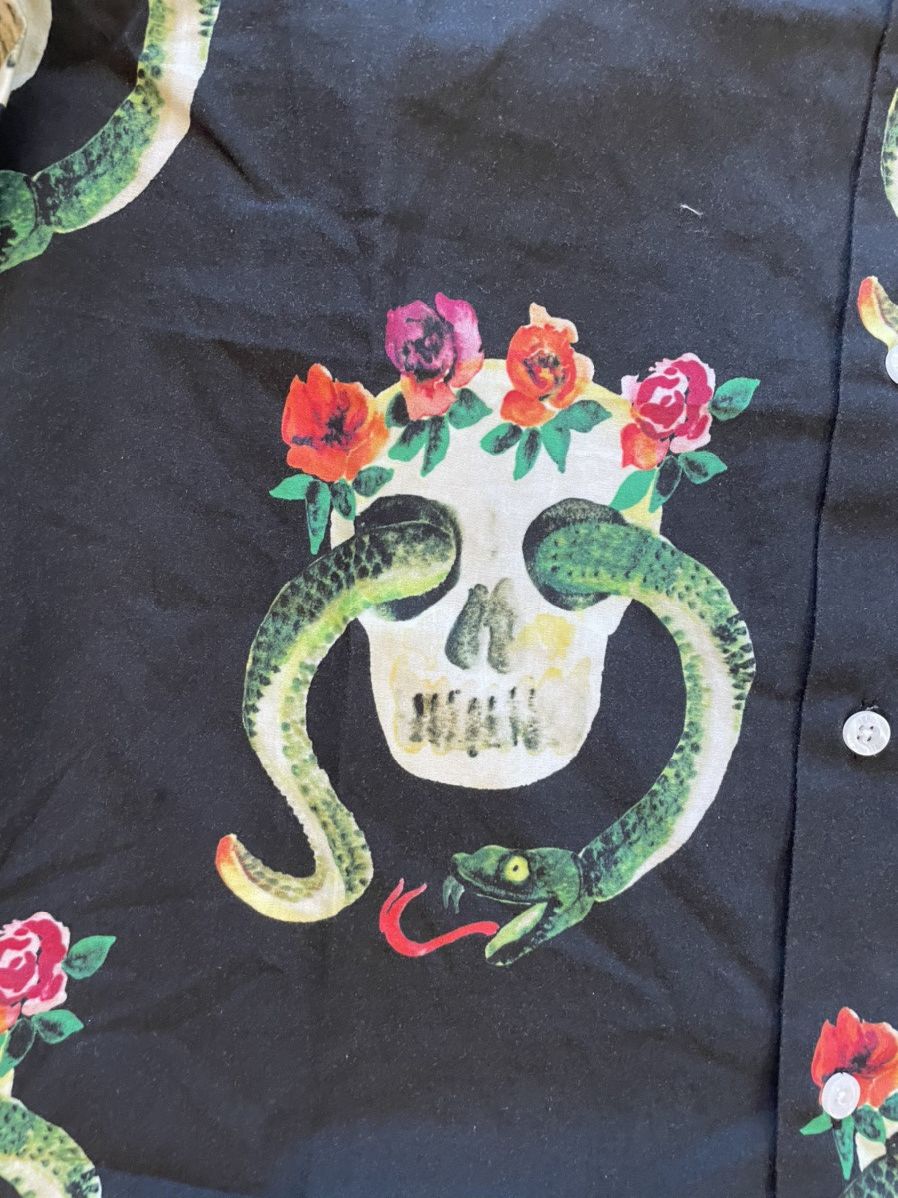 Stussy UNWORN* Stussy skull pattern shirt M Size US M / EU 48-50 / 2 - 2 Thumbnail