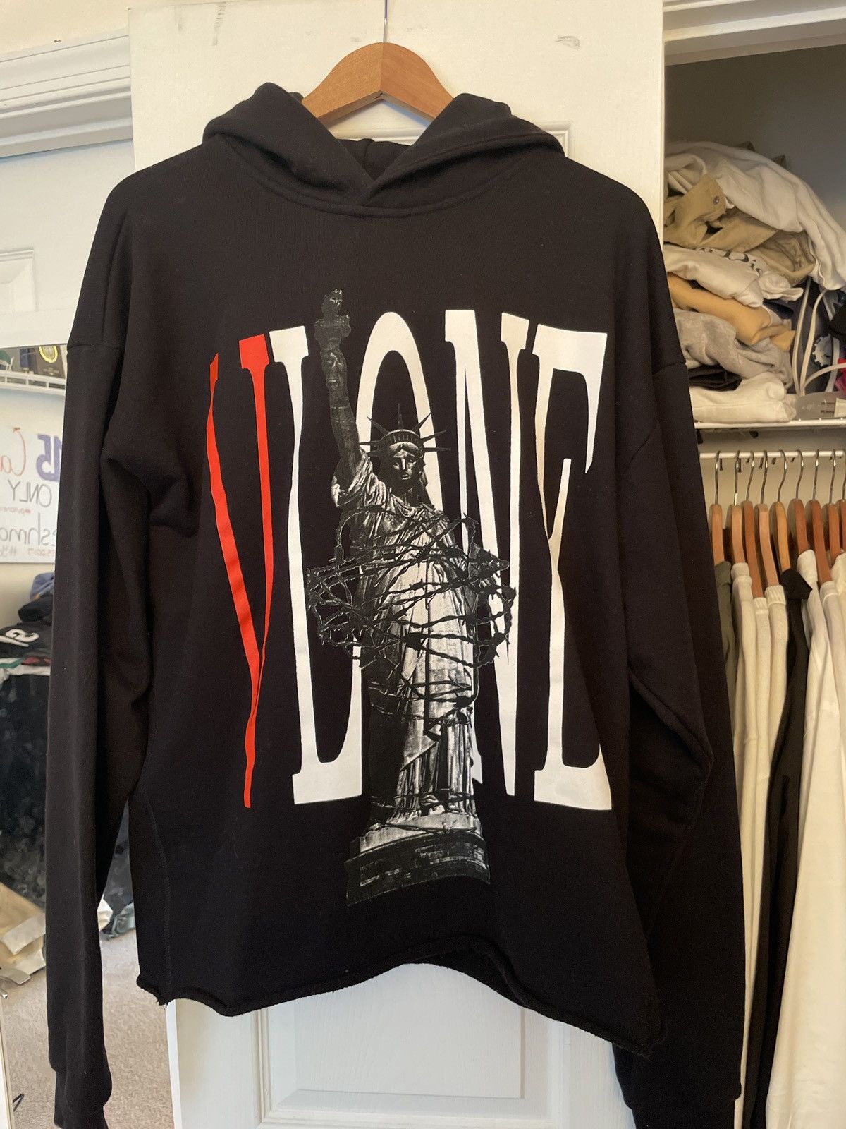 Vlone statue of liberty hoodie sale