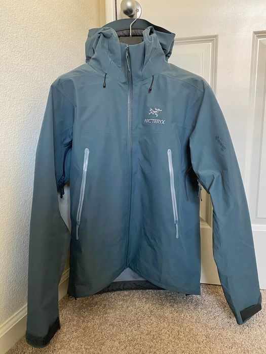 Arc'Teryx Beta AR - Neptune | Grailed