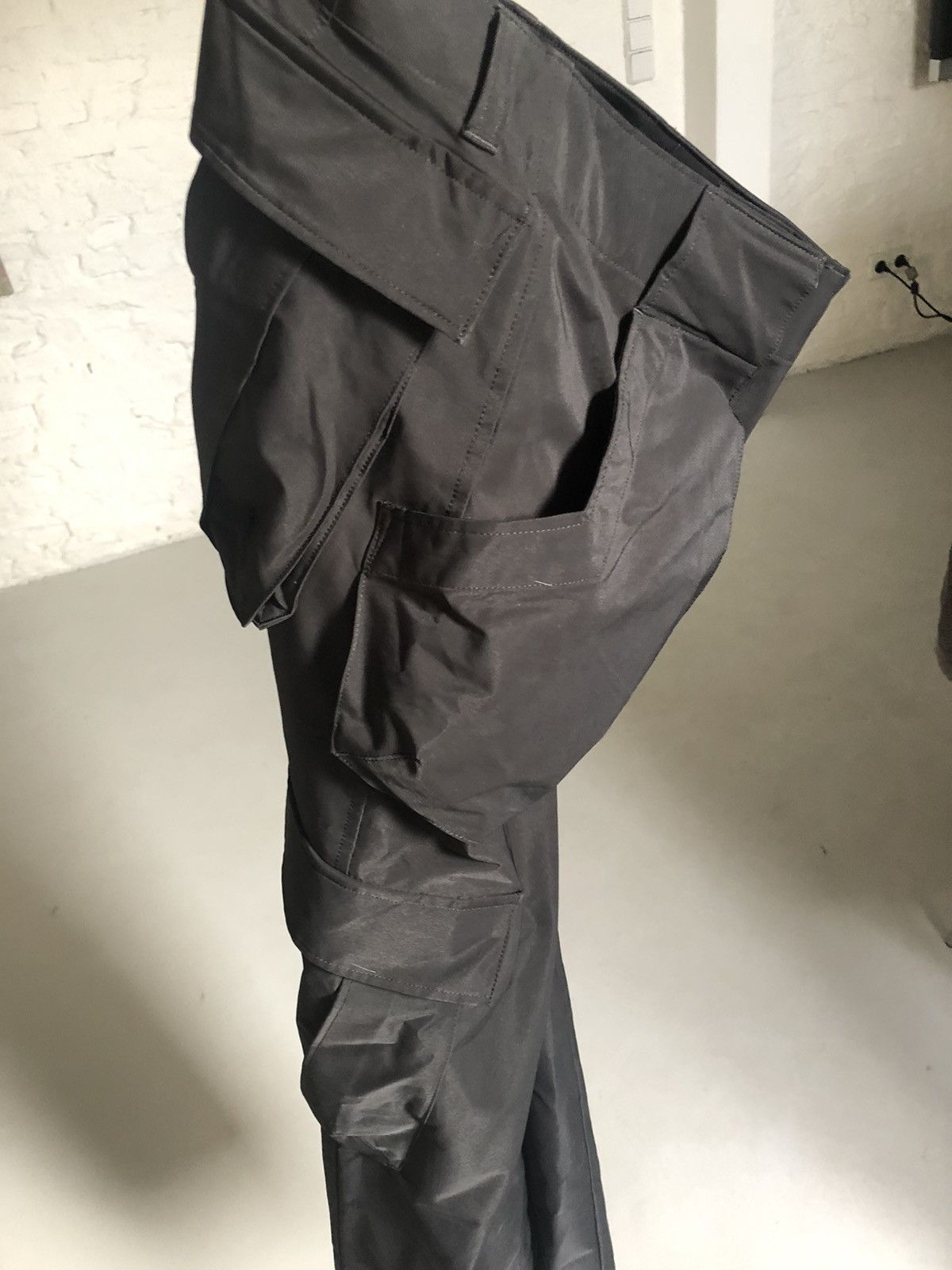 Issey Miyake Issey Miyake Multipocket Cargos Size US 31 - 4 Thumbnail