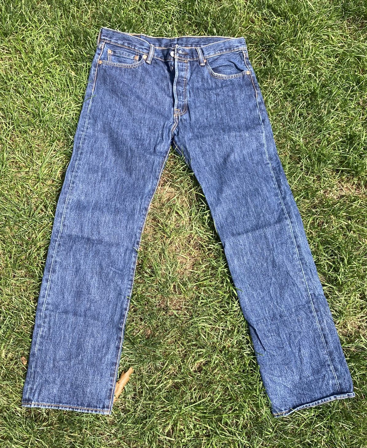 Vintage Vintage Levi’s 501’ Button Fly Blue Denim Jeans 33x32 | Grailed