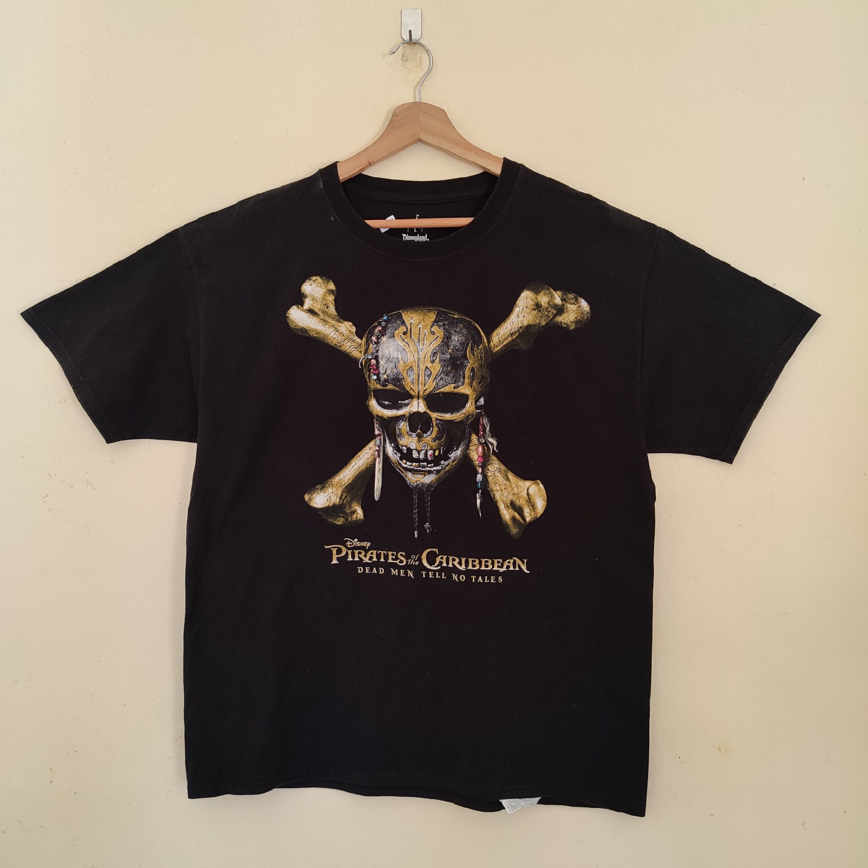 Disney Pirates of the Carribbean Movie Disneyland Tshirt Size US L / EU 52-54 / 3 - 1 Thumbnail