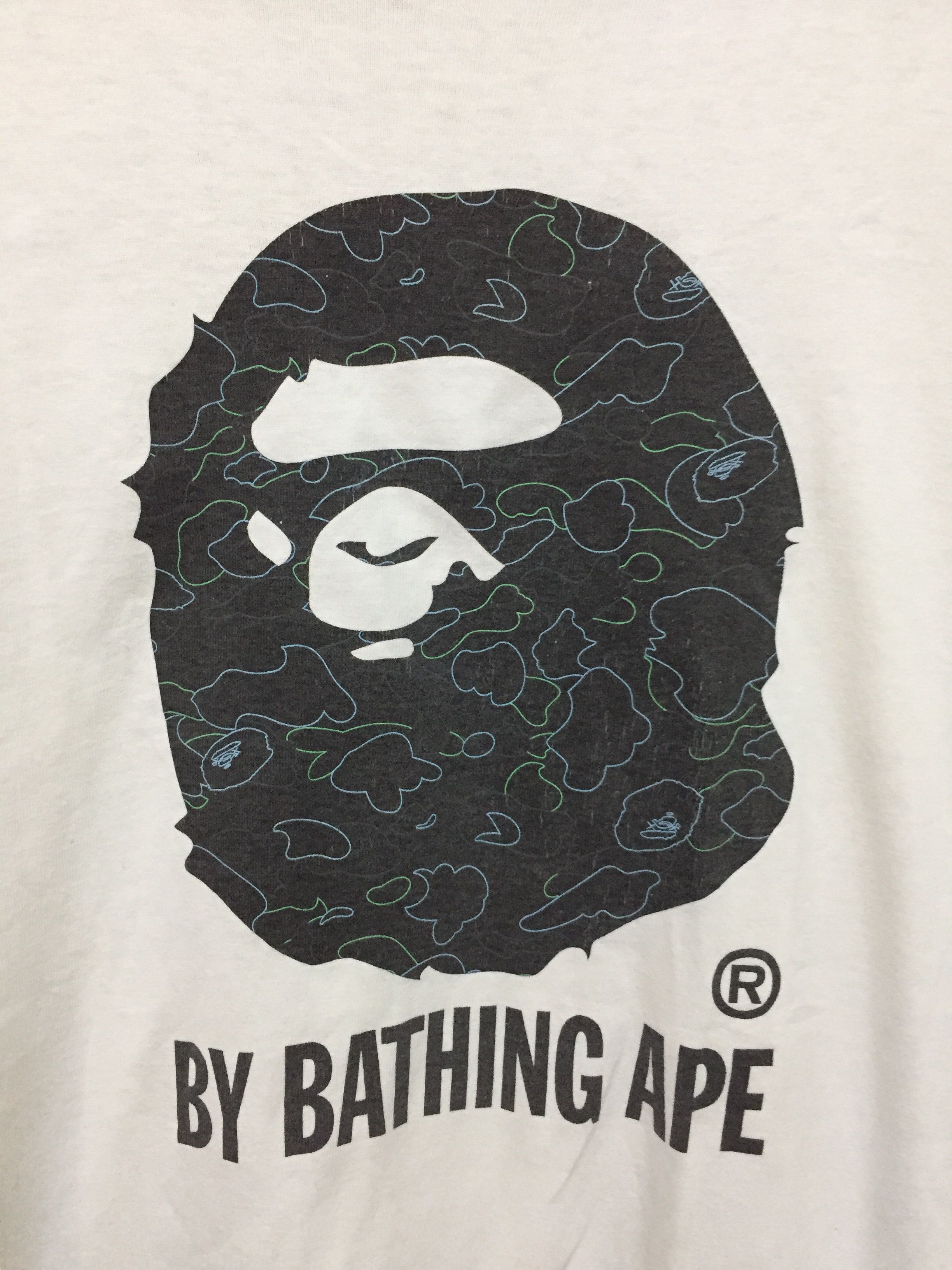 Bape × Kaws 2005 Bape Kaws head tee Size US M / EU 48-50 / 2 - 4 Thumbnail
