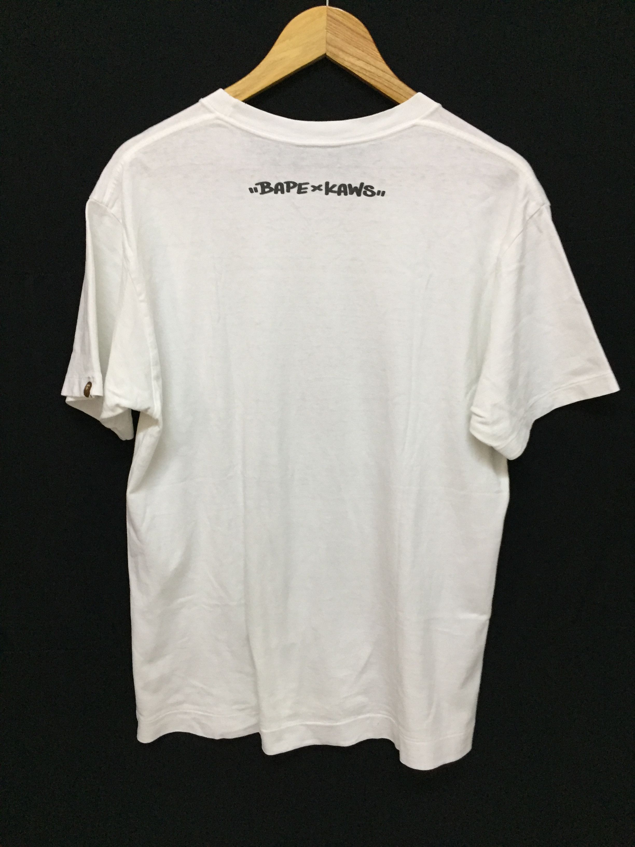 Bape × Kaws 2005 Bape Kaws head tee Size US M / EU 48-50 / 2 - 7 Thumbnail