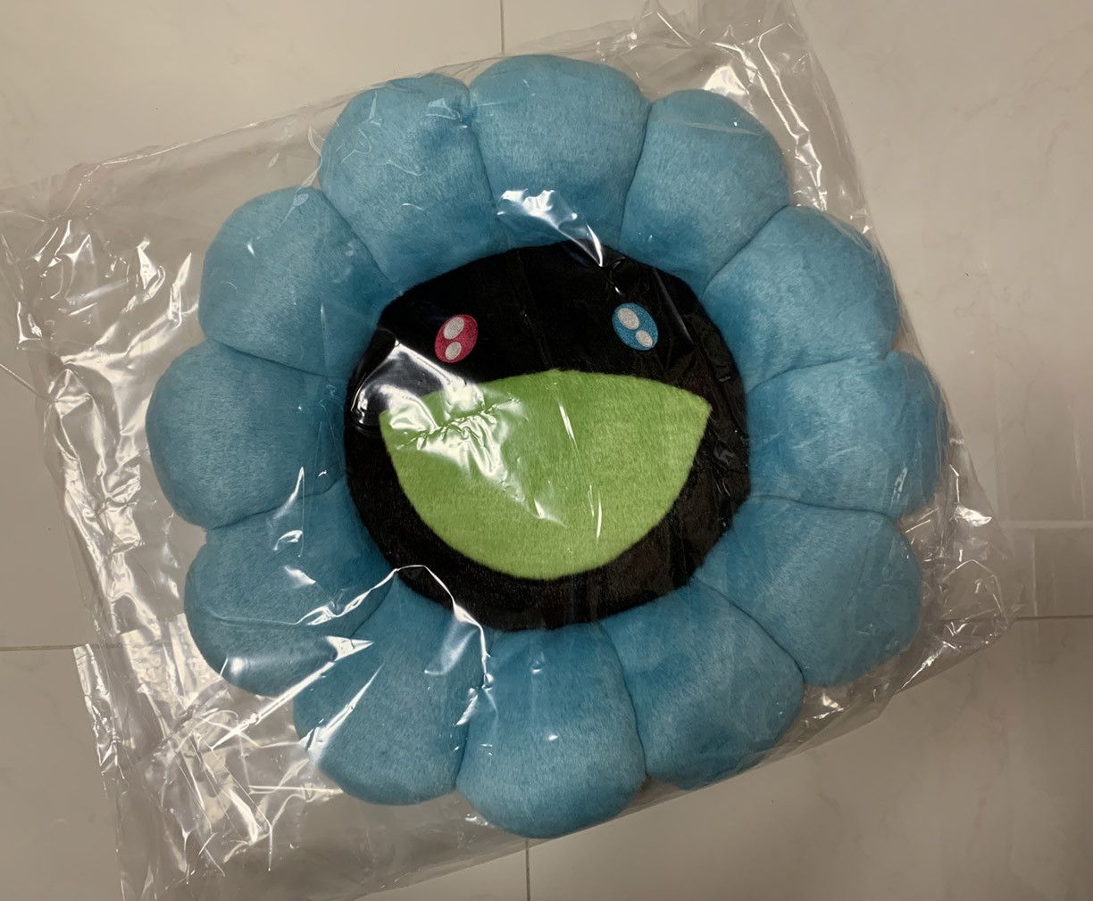 Takashi Murakami Takashi Murakami Kaikai Kiki Flower Cushion 60cm Size 26 - 1 Thumbnail
