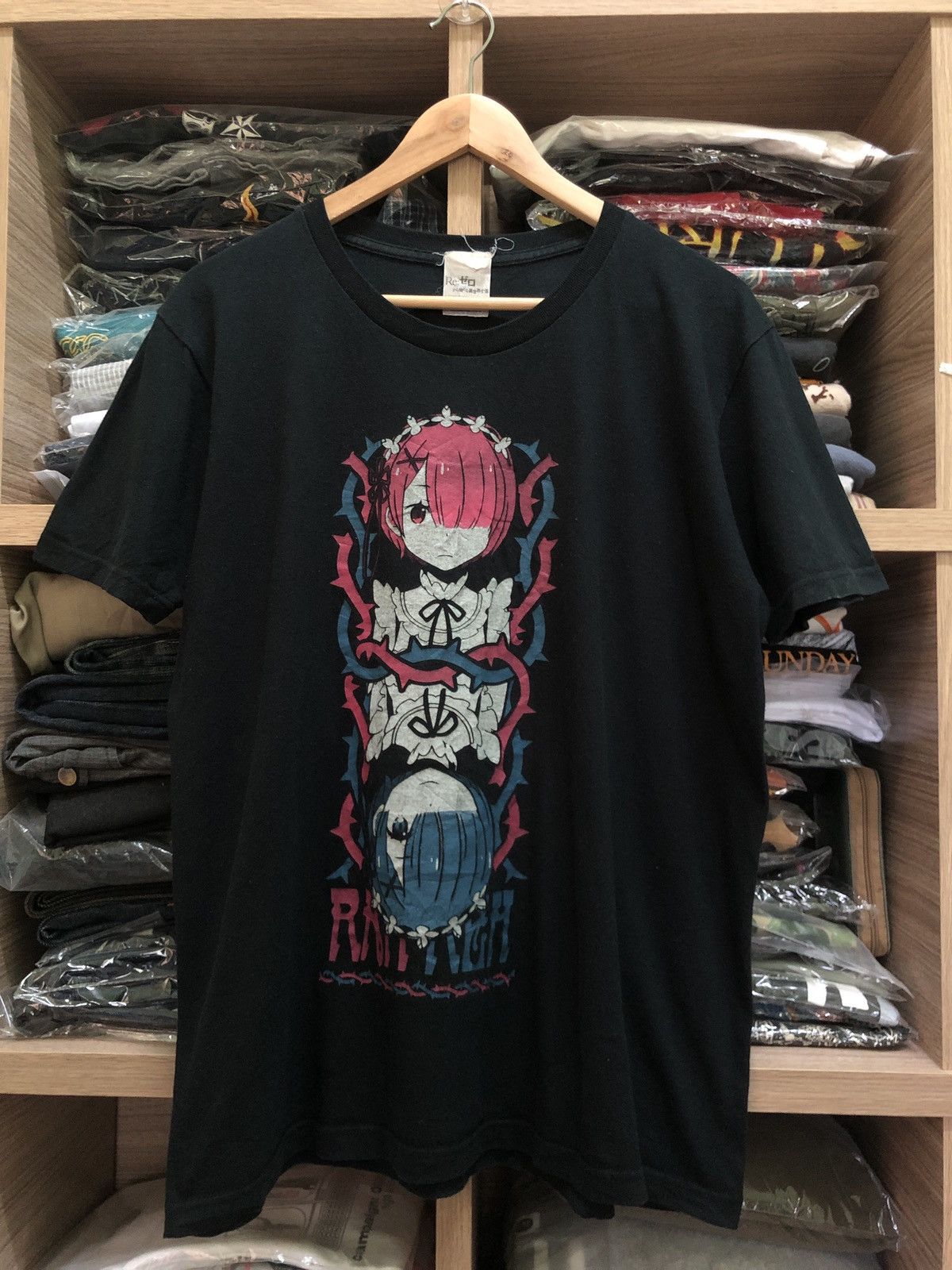 Anime Vintage Re Zero Rem Ram Anime Japan Tshirts Size US L / EU 52-54 / 3 - 1 Thumbnail