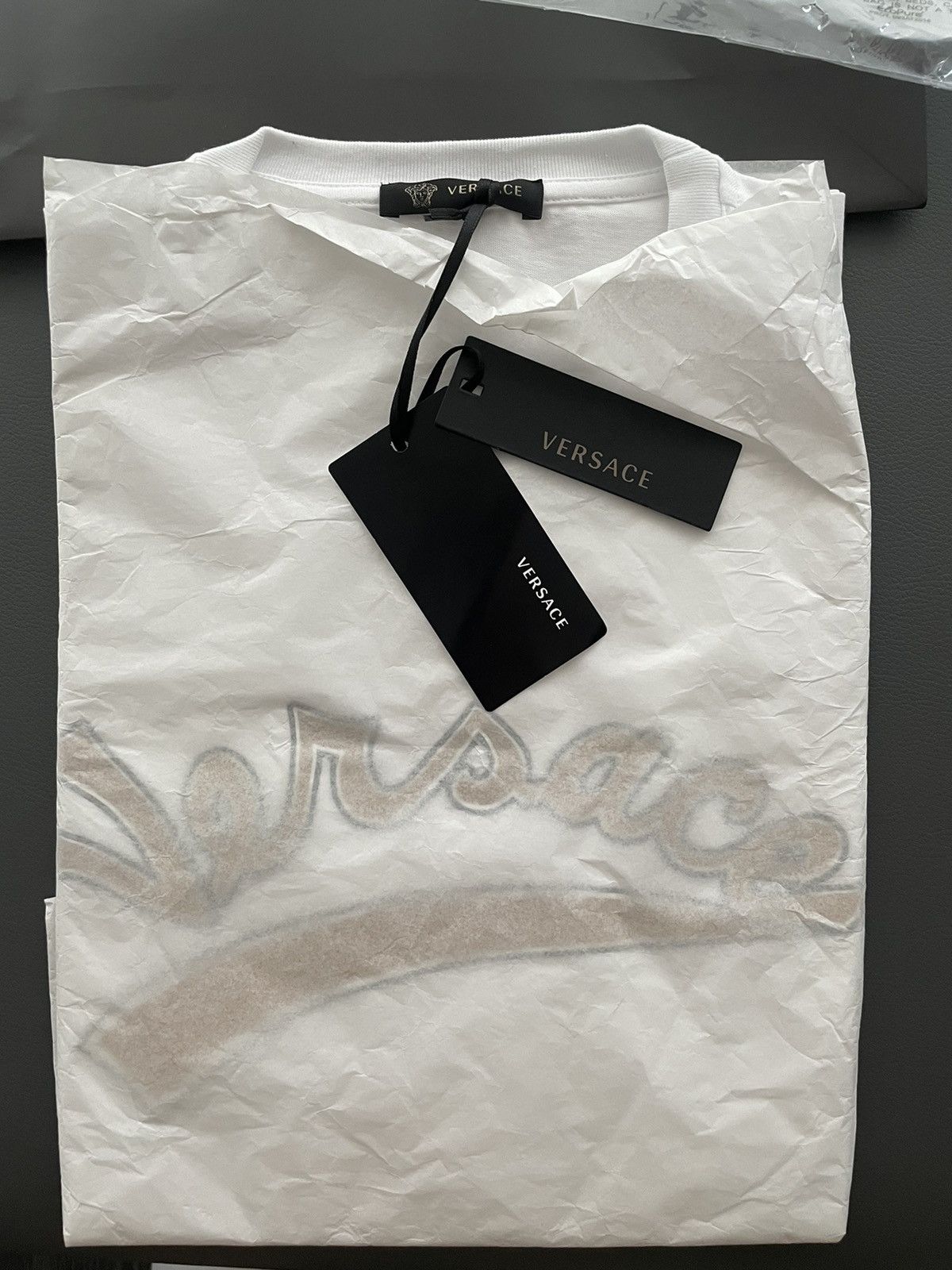 Versace New Super Runway Limited Edition Versace Logo Tee T-shirt Size US XL / EU 56 / 4 - 9 Thumbnail