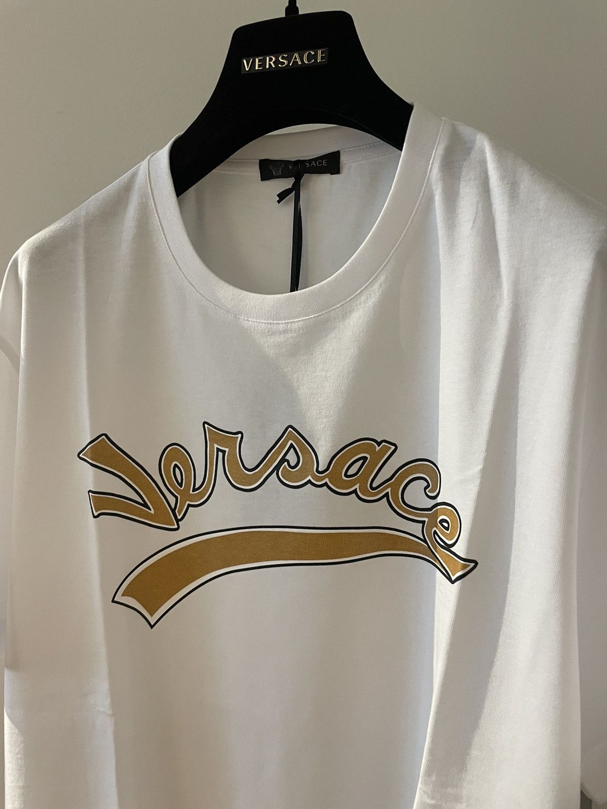 Versace New Super Runway Limited Edition Versace Logo Tee T-shirt Size US XL / EU 56 / 4 - 24 Thumbnail