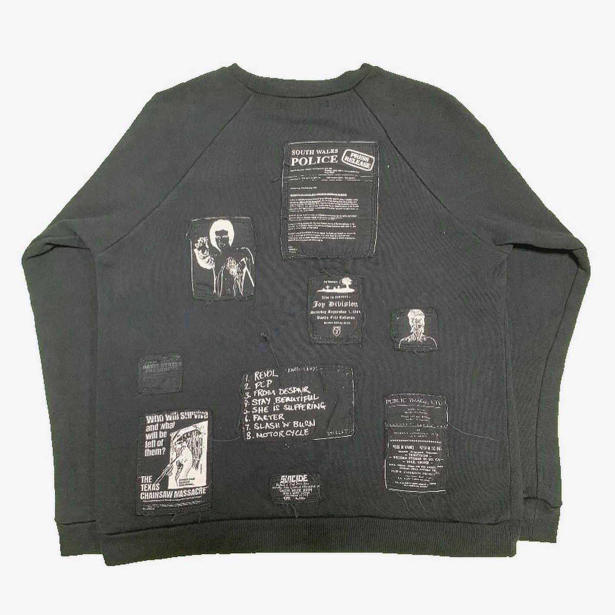 Raf Simons RAFSIMONS 2001A/W RIOT EVERYTHING patched raglan sweater ...